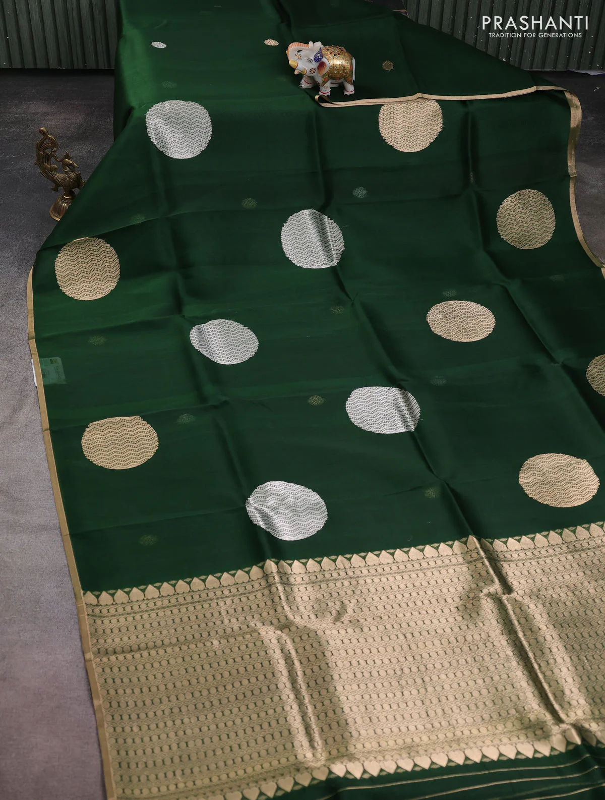 Banarasi organza silk saree bottle green with rudraksha silver & gold zari woven buttas and zari woven border - Image 2