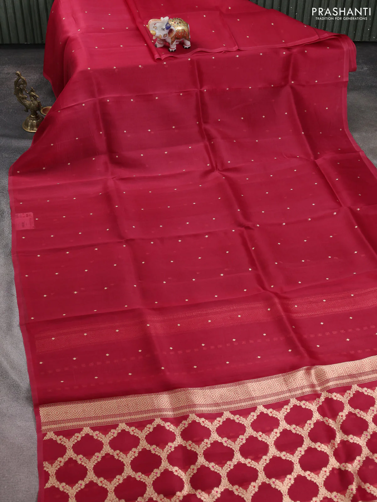 Banarasi organza silk saree maroon with zari woven buttas and piping border - Image 2