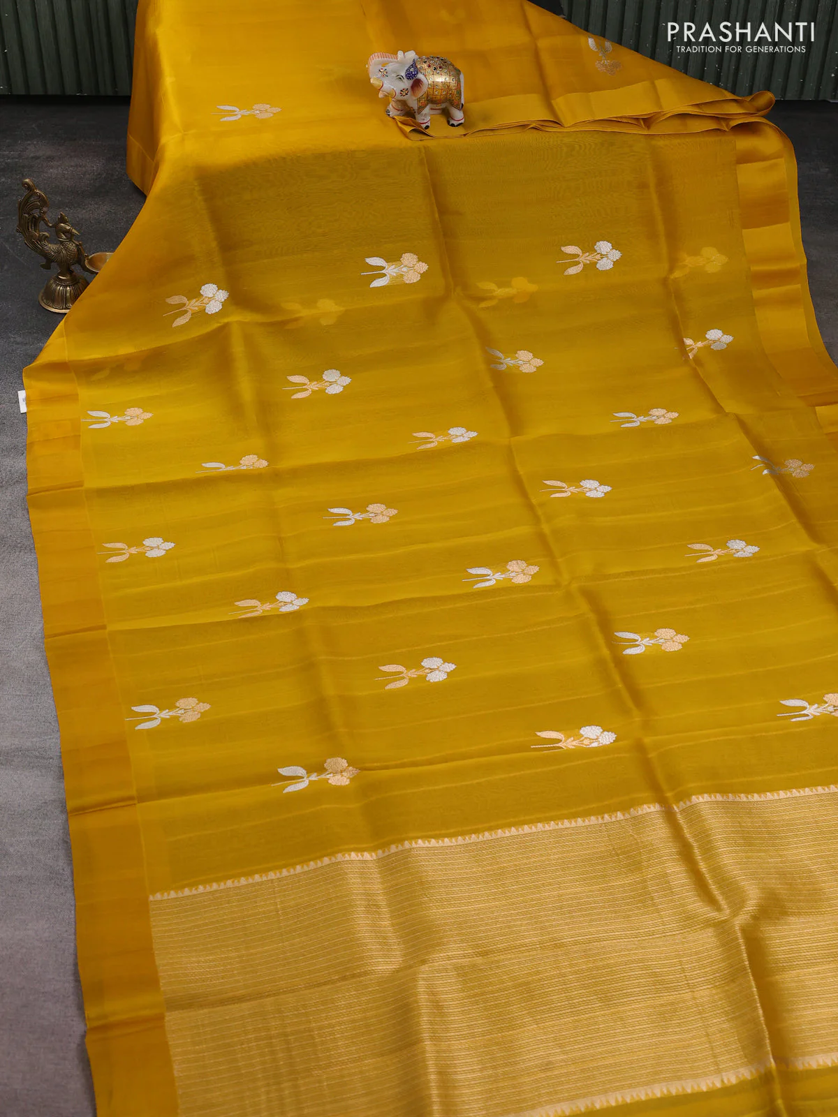 Banarasi organza silk saree mustard yellow with zari woven buttas and simple border - Image 2