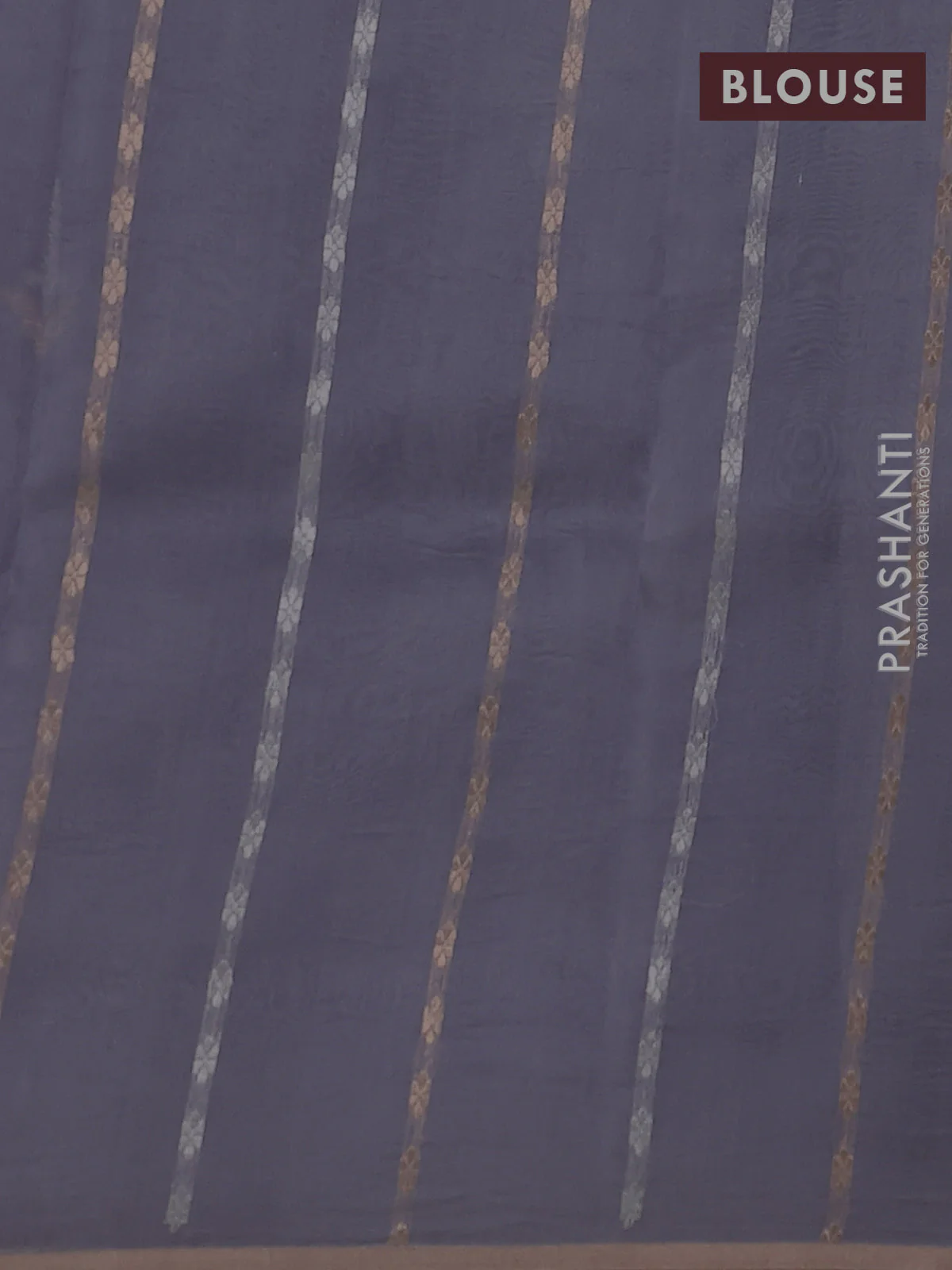Banarasi organza silk saree pastel lavender with zari woven buttas and zari woven piping border - Image 3