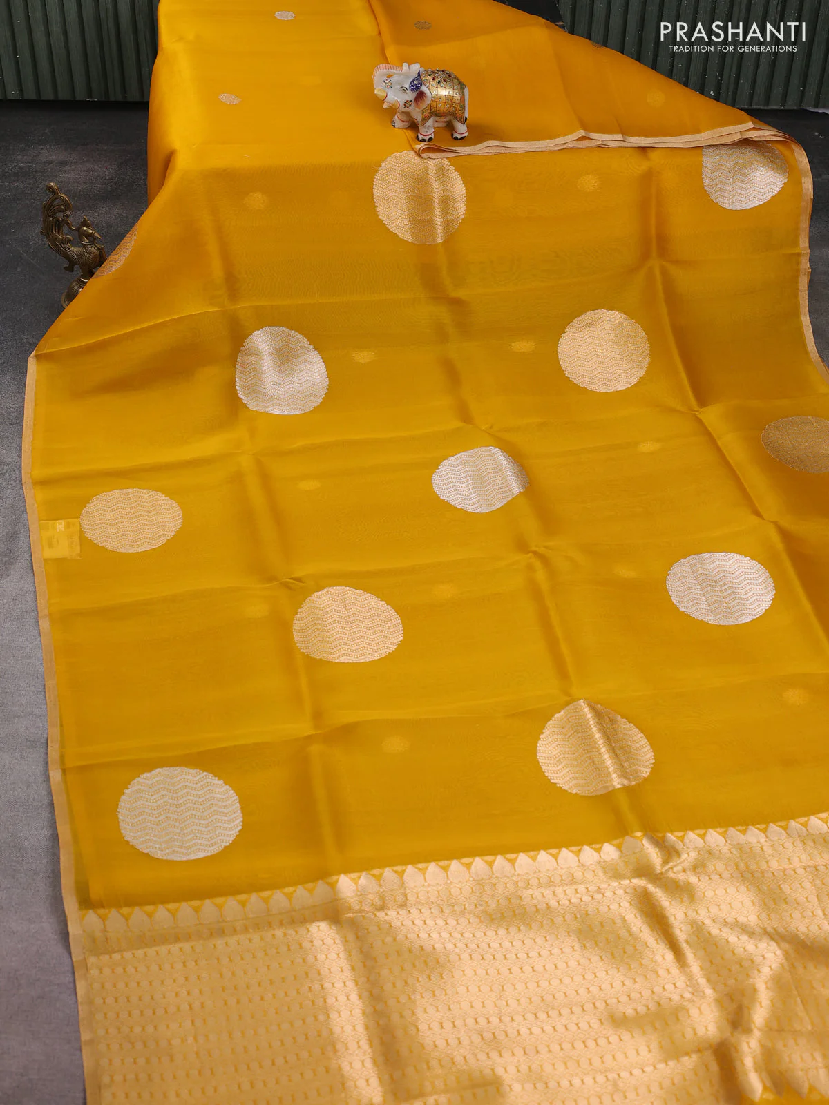 Banarasi organza silk saree yellow with rudraksha silver & gold zari woven buttas and zari woven border - Image 2