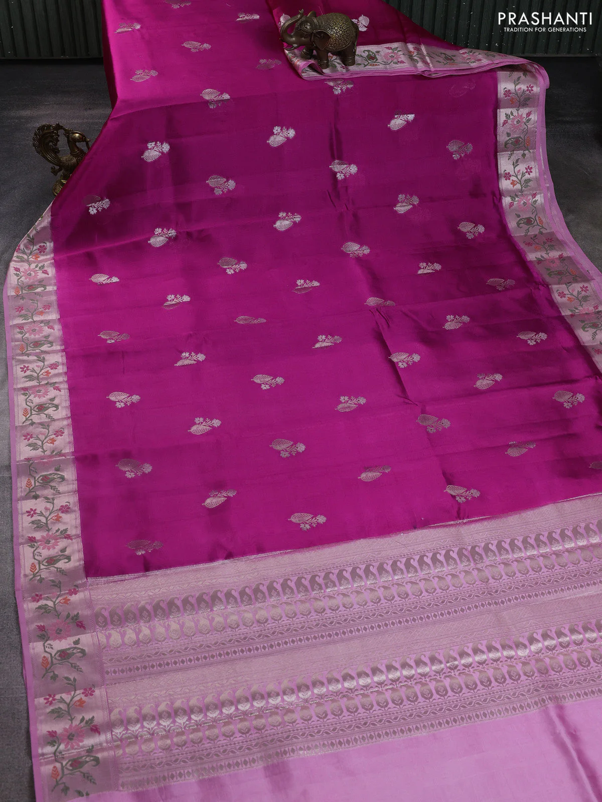 Banarasi poona silk saree pink and light pink with zari woven buttas and thread & zari woven border - Image 2