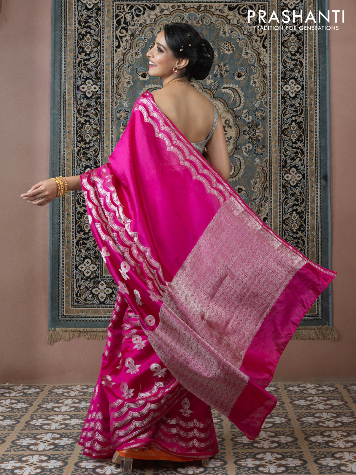 Banarasi poona silk saree pink and orange with zari weaves and zari woven border - Image 4