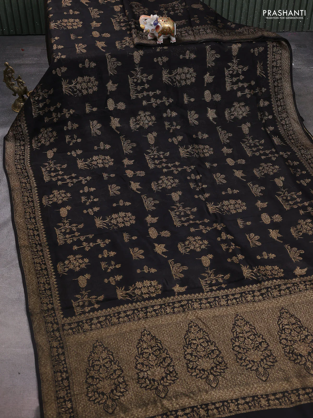 Banarasi raw silk saree black with allover thread & zari weaves and woven border - Image 2