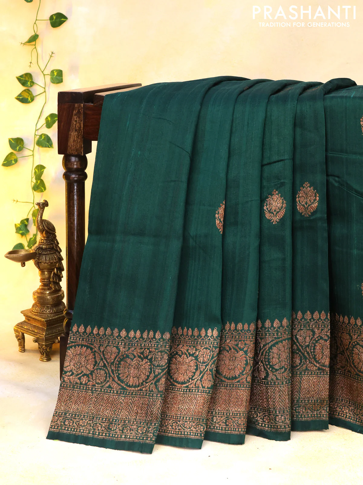 Banarasi raw silk saree dark green with thread & zari woven buttas and woven border - Image 13