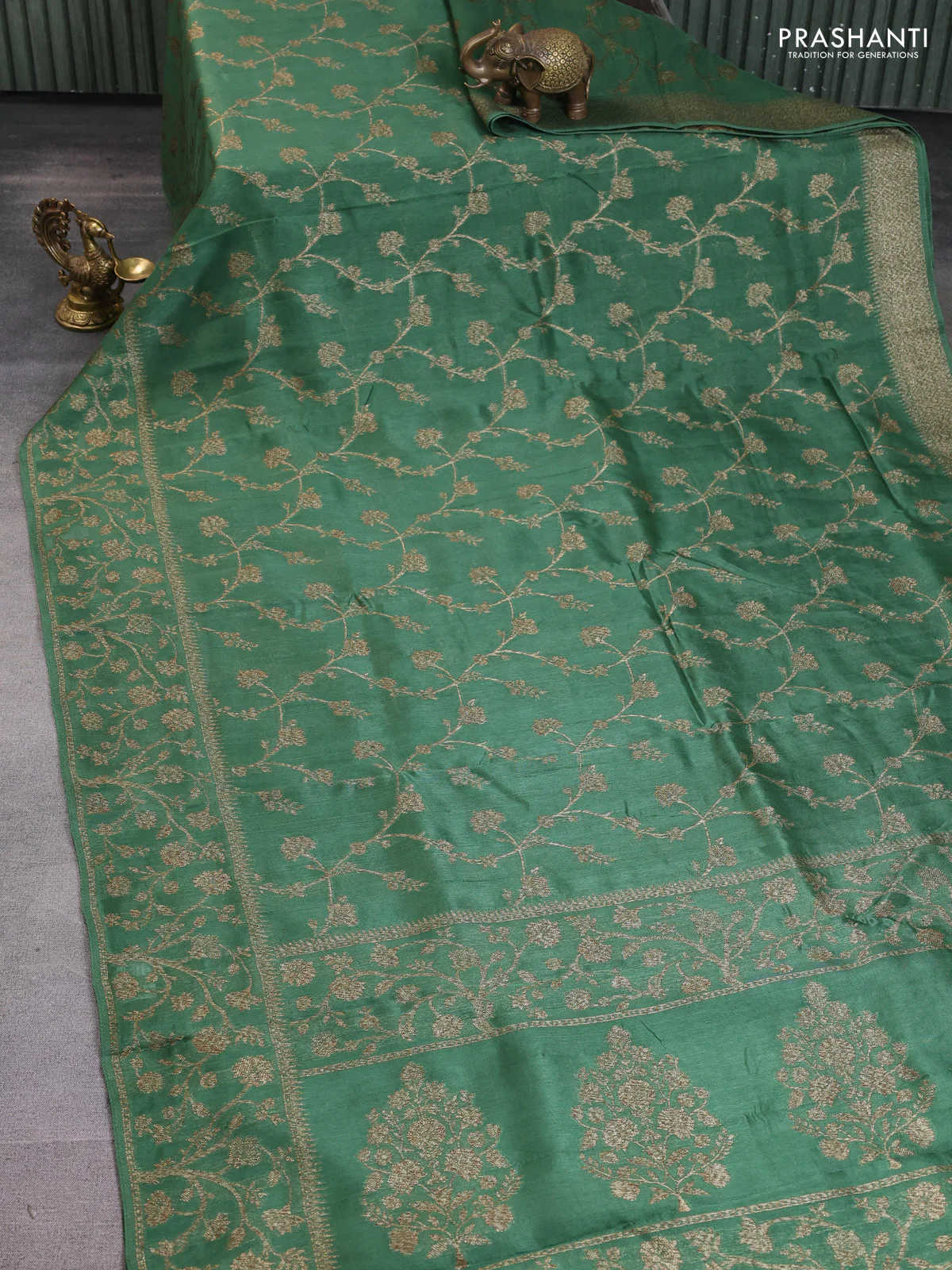 Banarasi raw silk saree green with allover thread & zari weaves and long woven border - Image 6