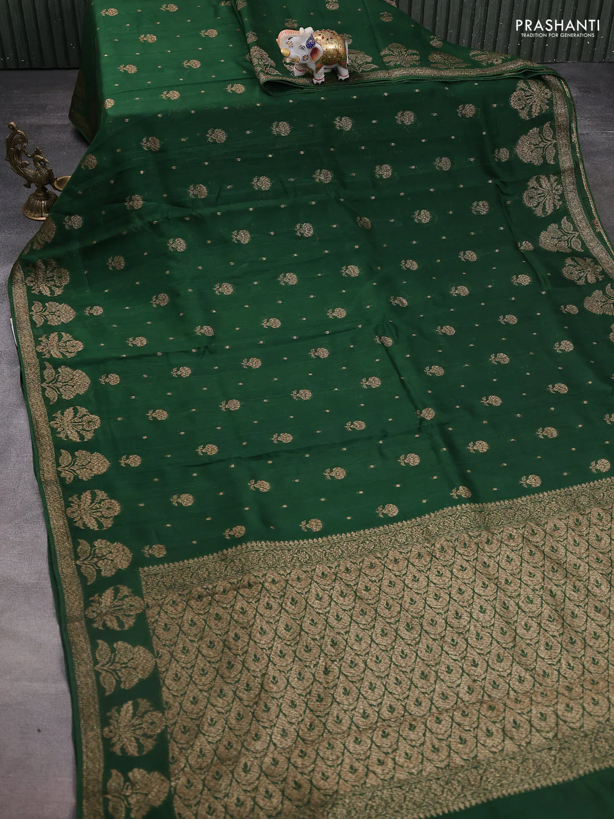 Banarasi raw silk saree green with thread & zari woven buttas and floral design woven border - Image 2