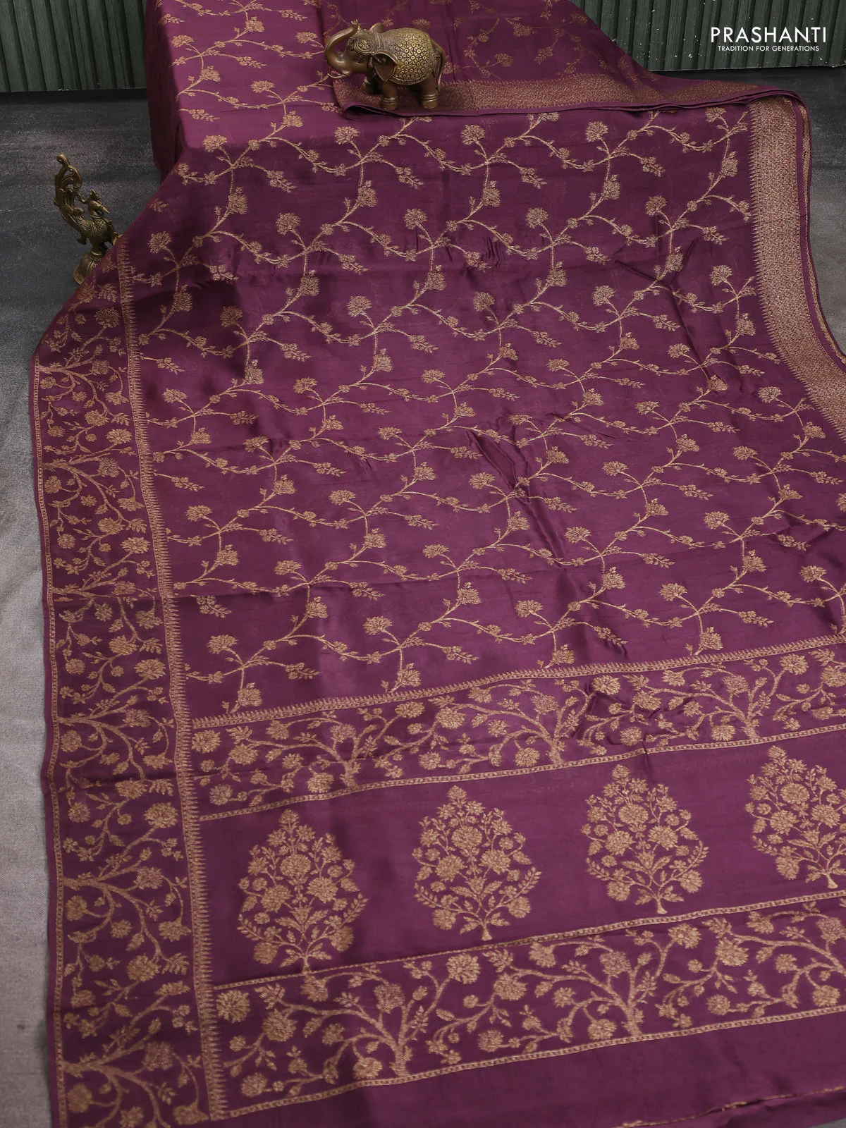 Banarasi raw silk saree jamun shade with allover thread & zari weaves and long woven border - Image 2