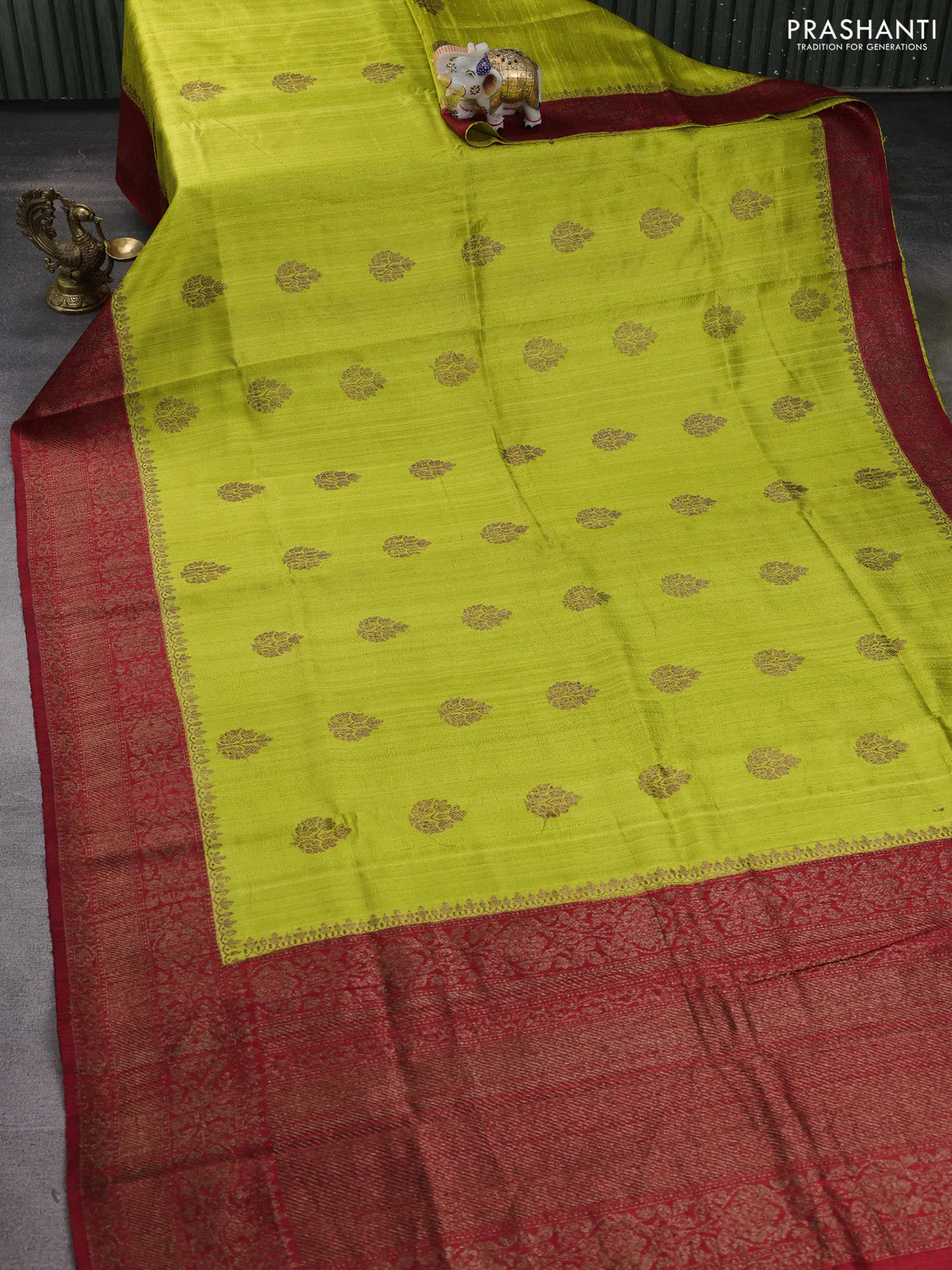 Banarasi raw silk saree lime green and maroon with thread & zari woven buttas and woven border - Image 2