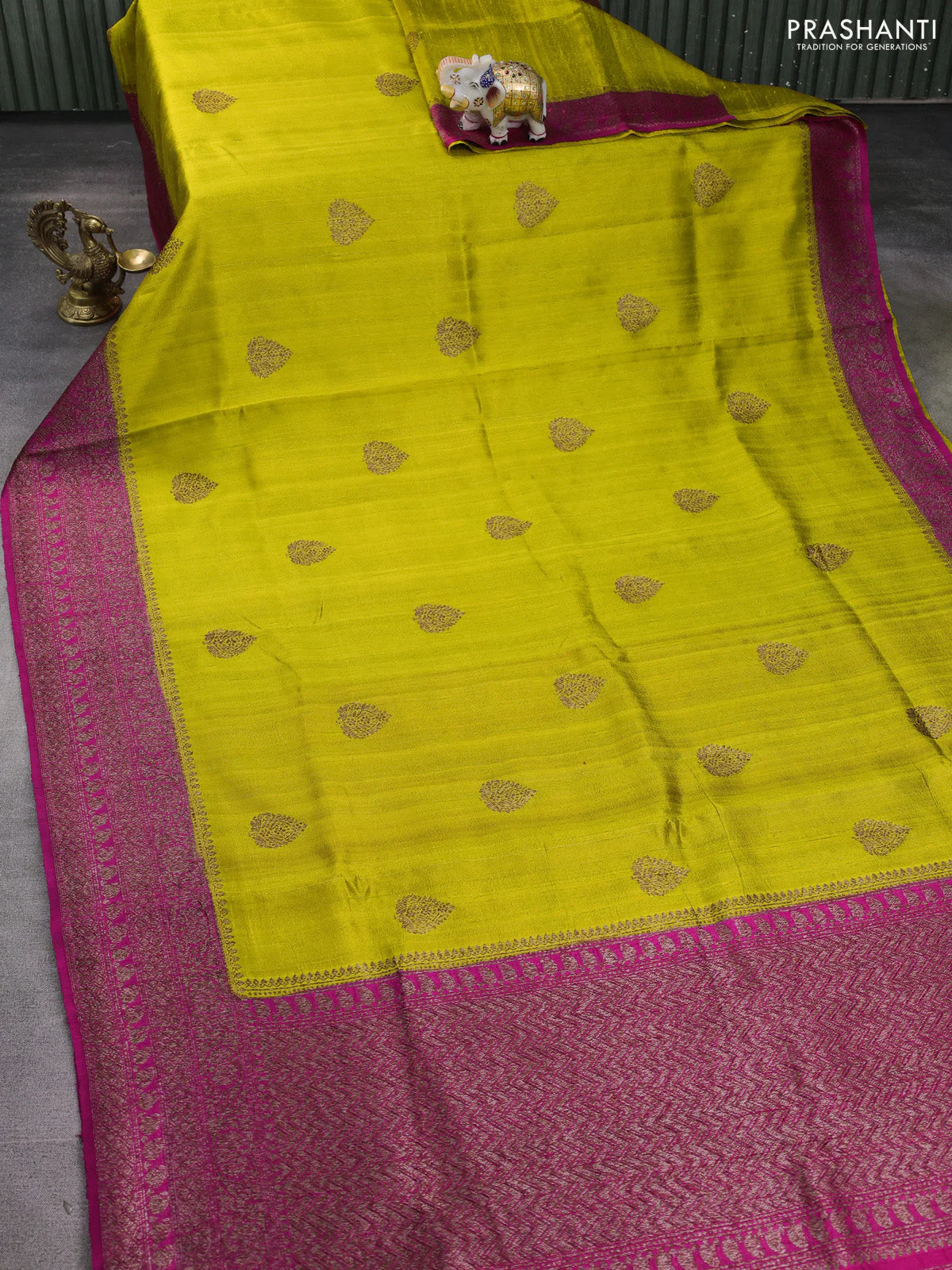 Banarasi raw silk saree lime green and pink with thread & zari woven buttas and woven border - Image 2