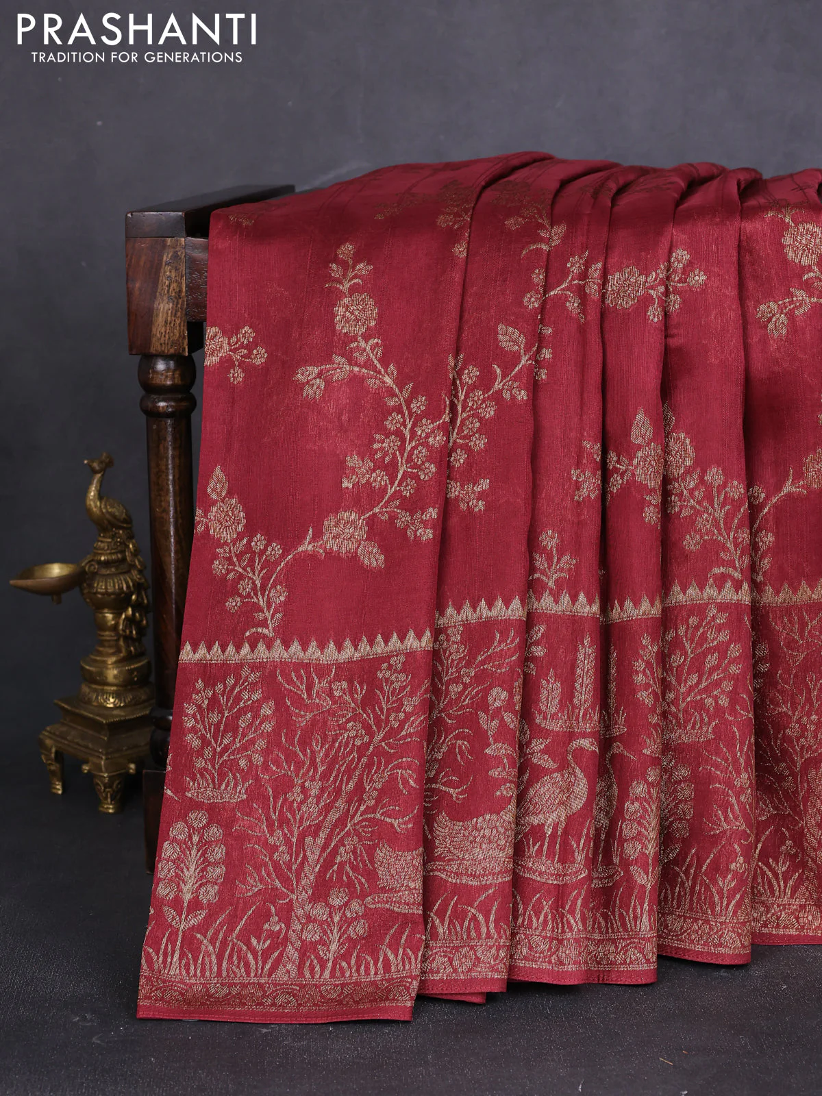 Banarasi raw silk saree maroon with allover thread & zari weaves and long woven border