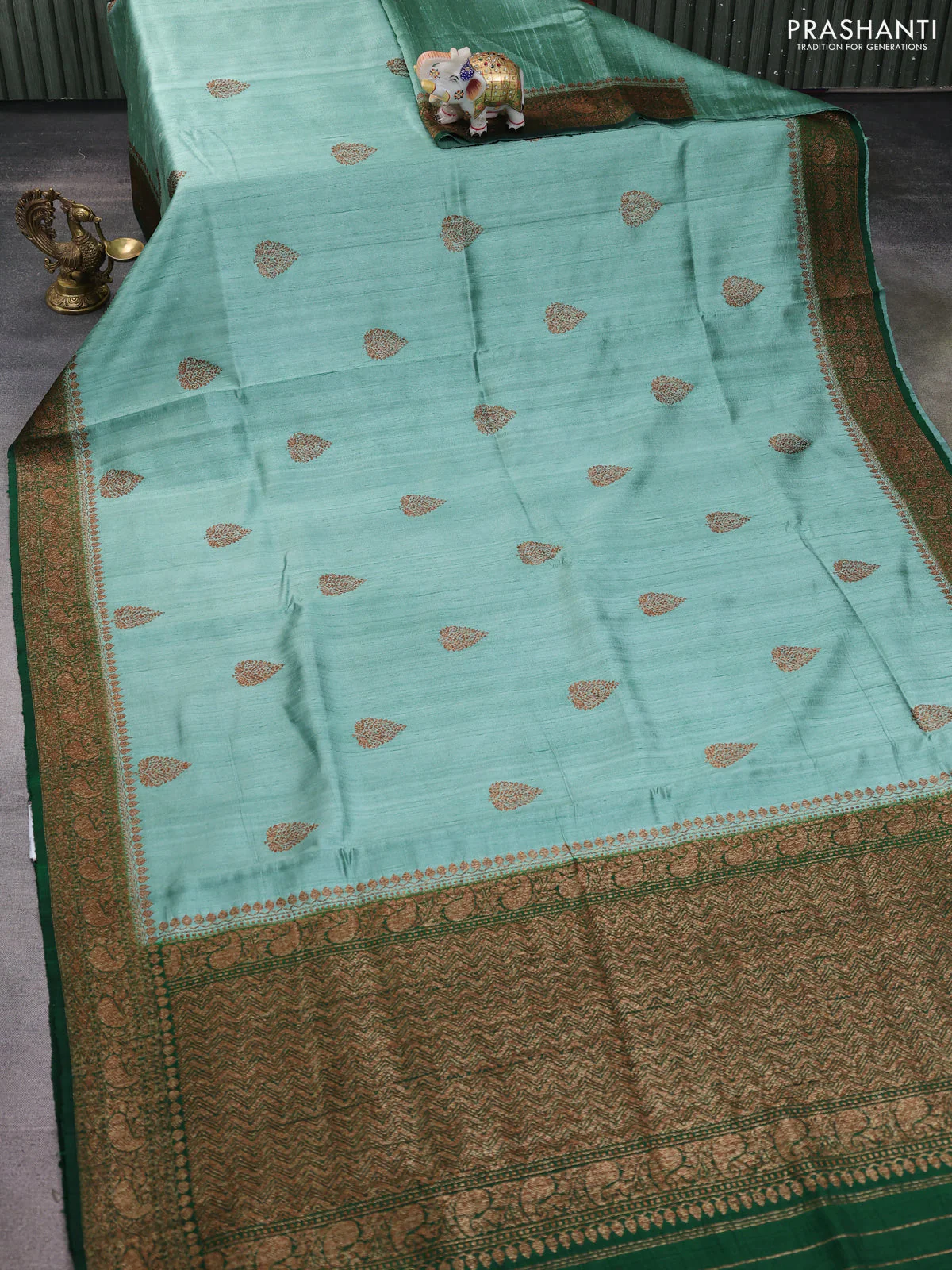 Banarasi raw silk saree pastel green and green with thread & zari woven buttas and woven border - Image 2