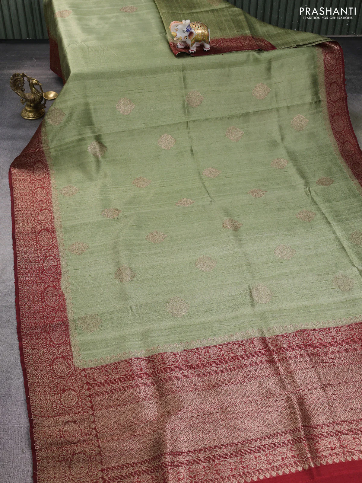 Banarasi raw silk saree pastel green and maroon with thread & zari woven buttas and woven border - Image 2