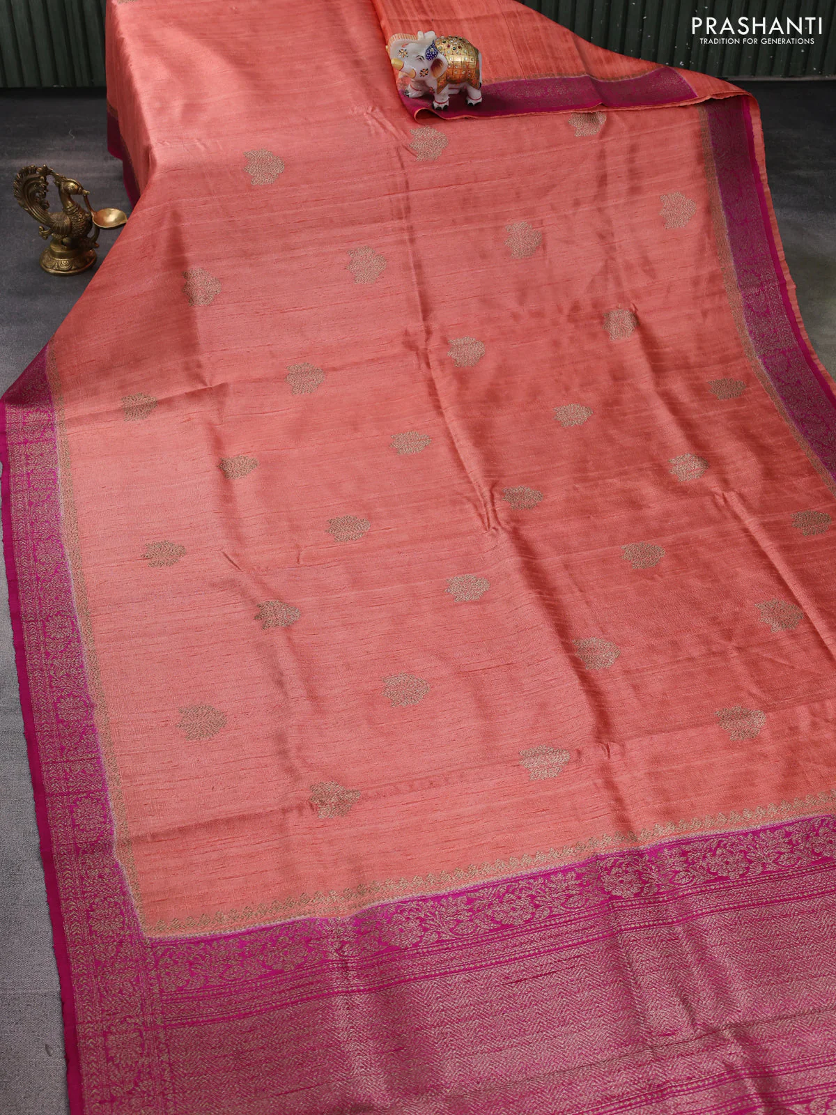 Banarasi raw silk saree peach shade and pink with thread & zari woven buttas and woven border - Image 2