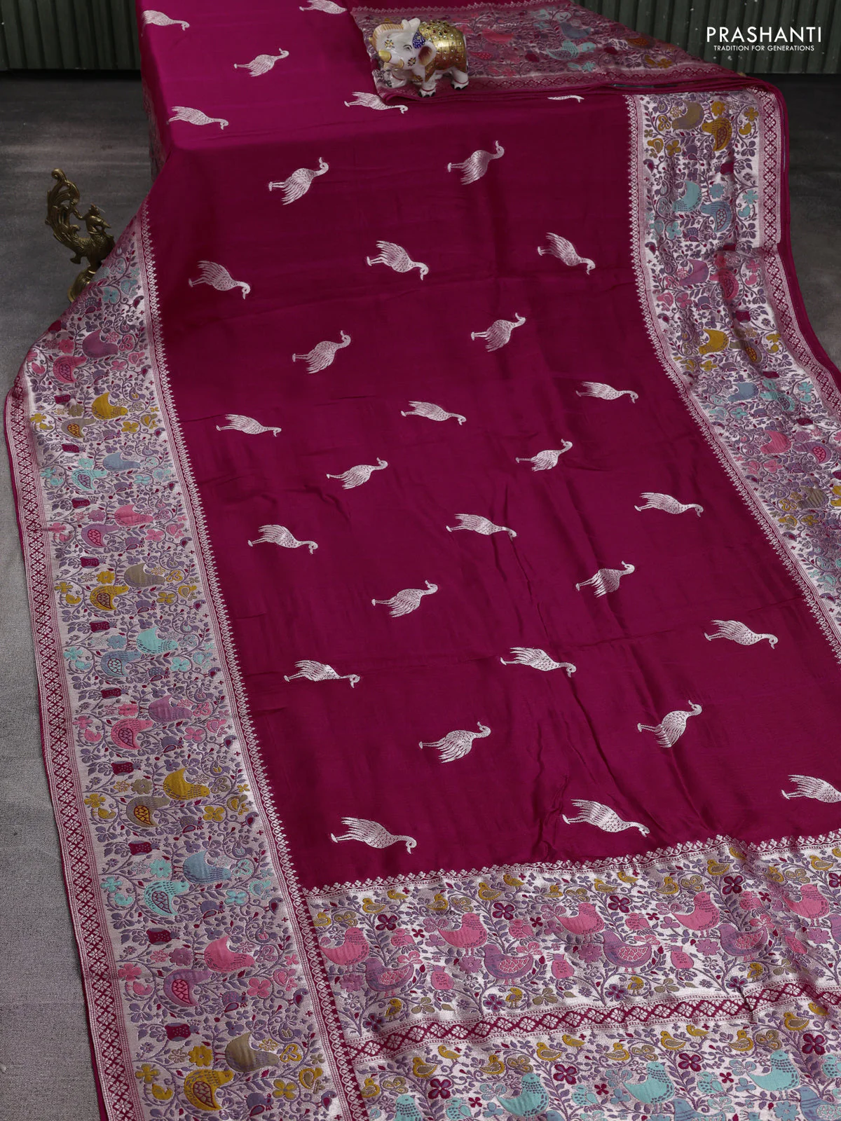 Banarasi raw silk saree pink with silver zari woven buttas and zari woven paithani style border - Image 2