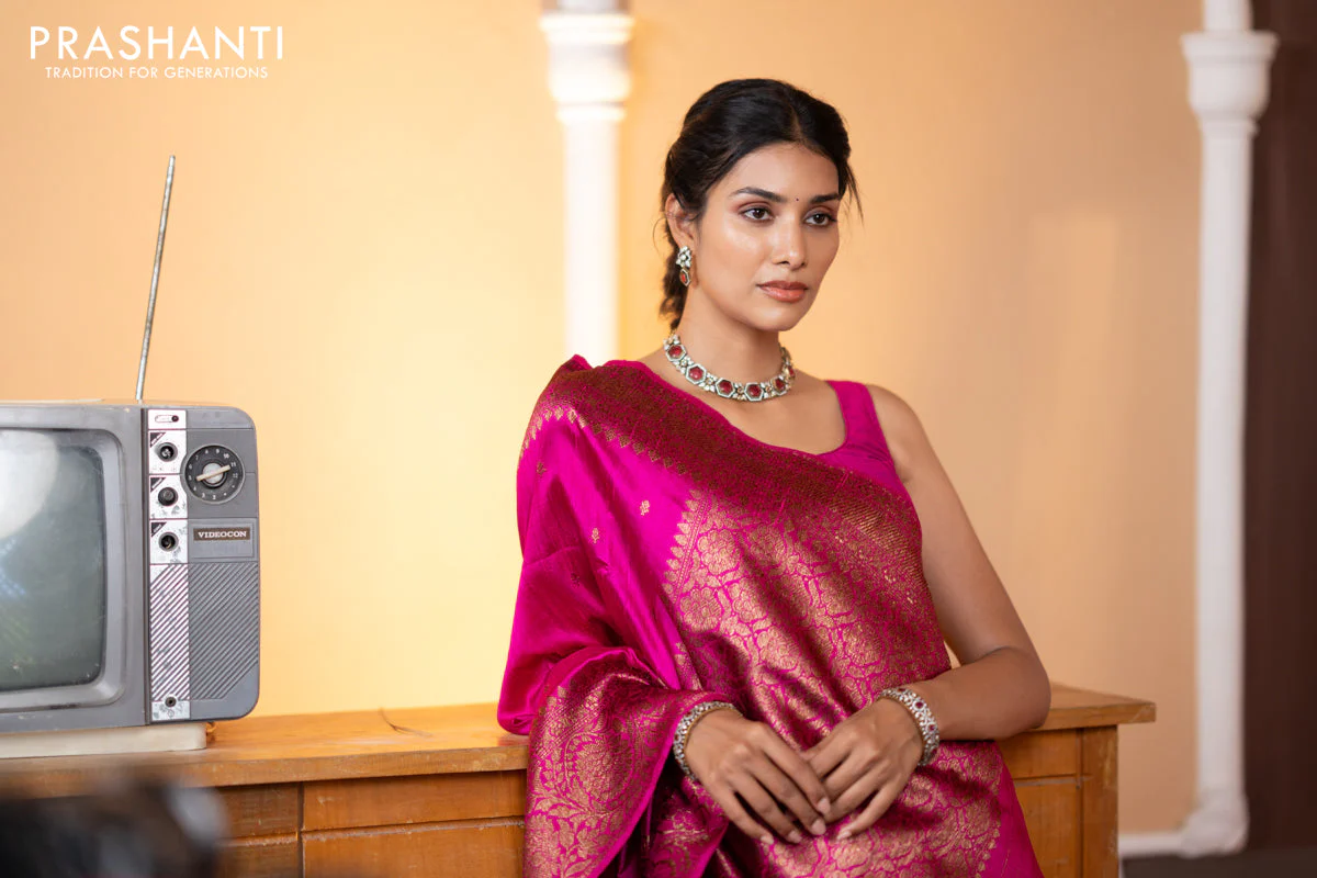 Banarasi raw silk saree pink with woven buttas and thread & zari woven border - Image 3