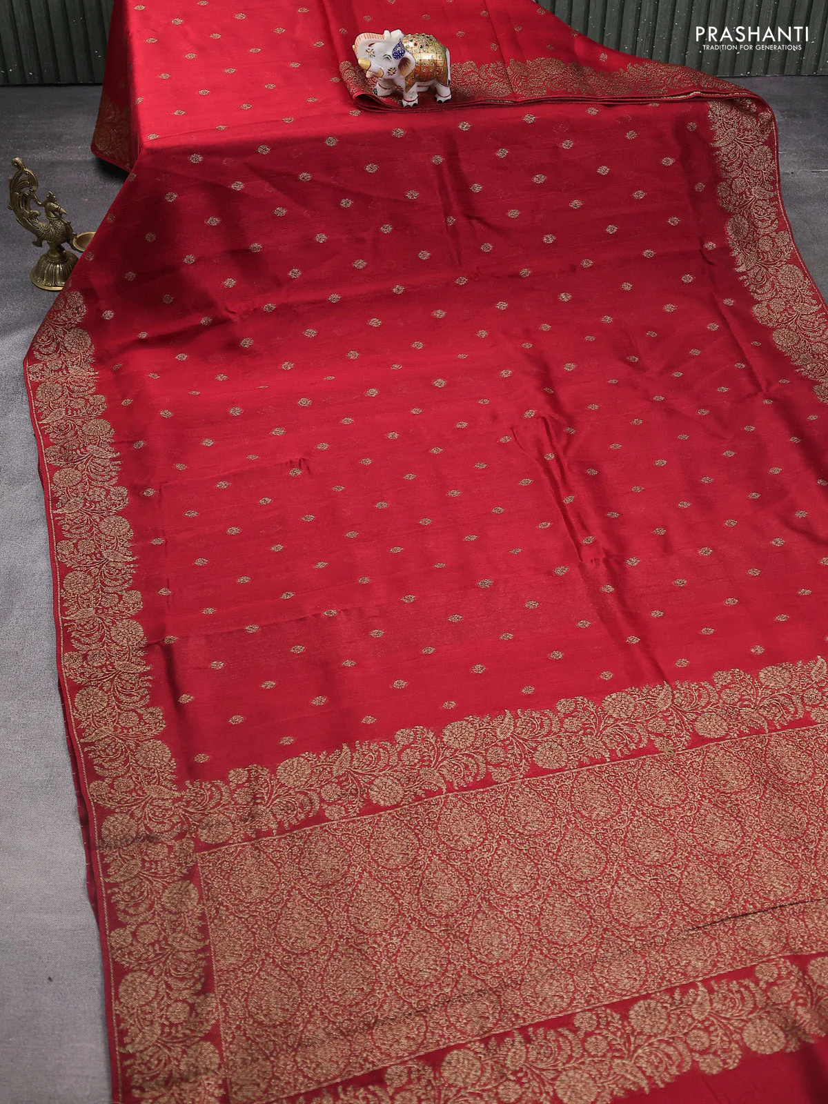 Banarasi raw silk saree red with thread & zari woven buttas and woven border - Image 2
