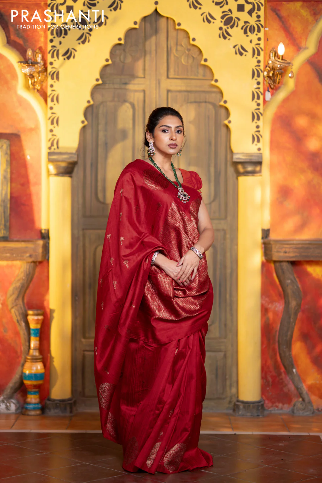 Banarasi raw silk saree red with woven buttas and butta border - Image 3