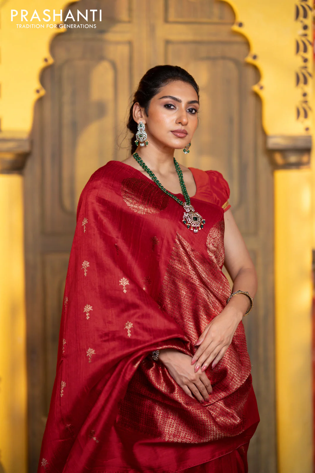 Banarasi raw silk saree red with woven buttas and butta border - Image 4