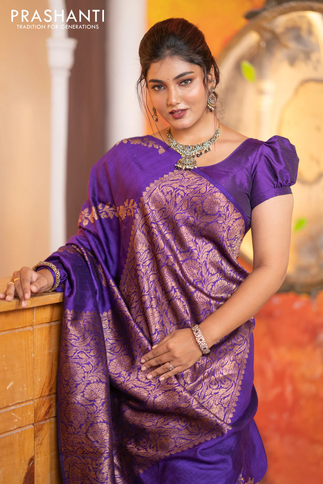 Banarasi raw silk saree violet with allover thread & zari weaves in borderless style - Image 3