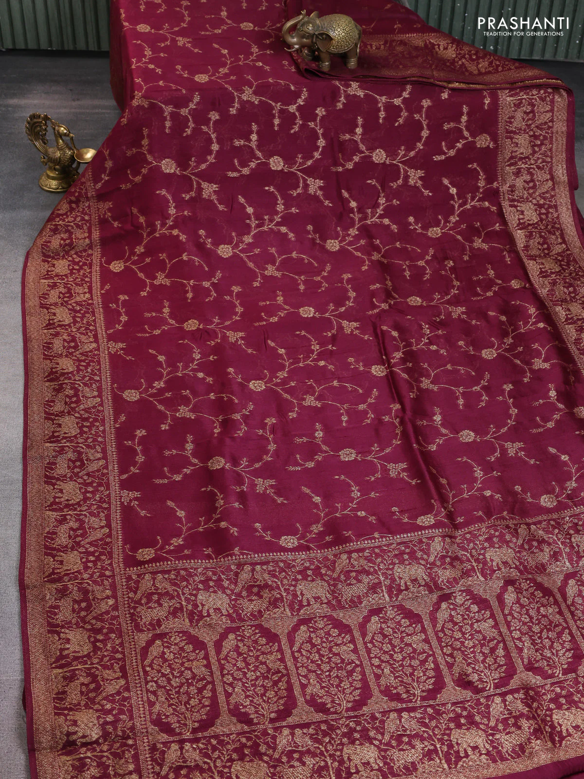 Banarasi raw silk saree wine shade with allover thread & zari weaves and woven border - Image 2