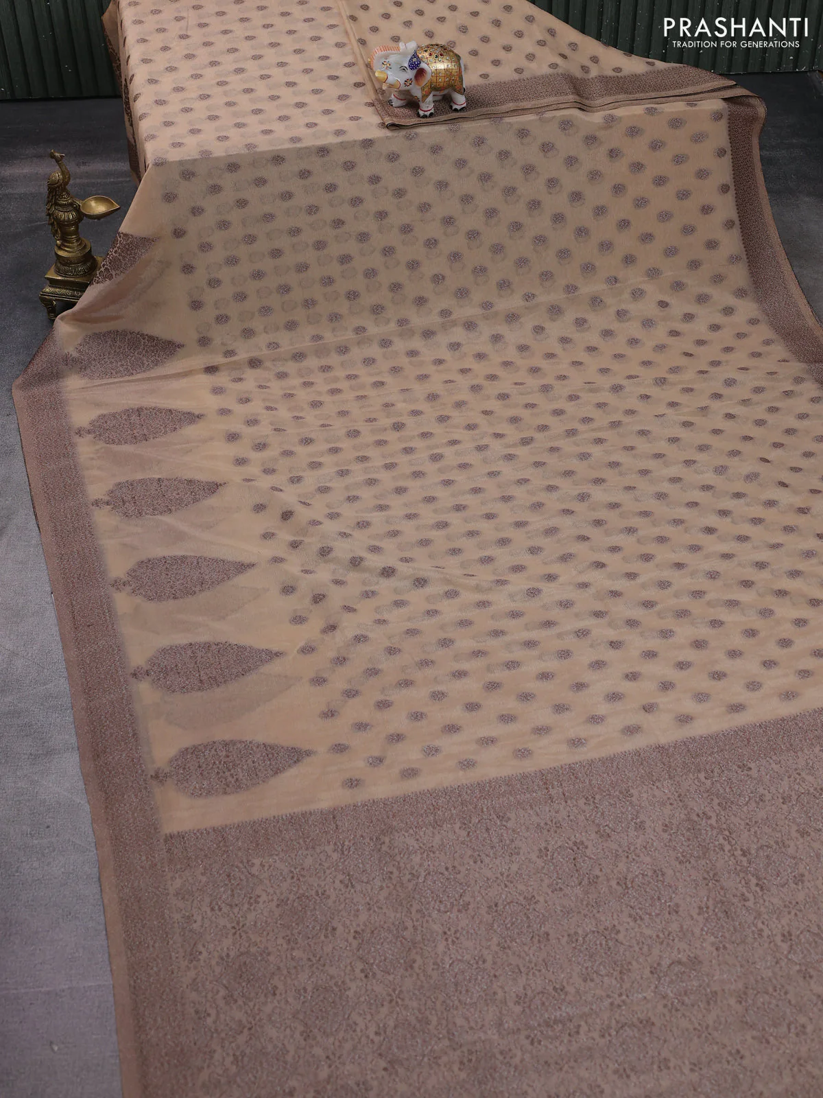 Banarasi semi crepe saree beige with allover thread & zari woven buttas and zari woven border - Image 2