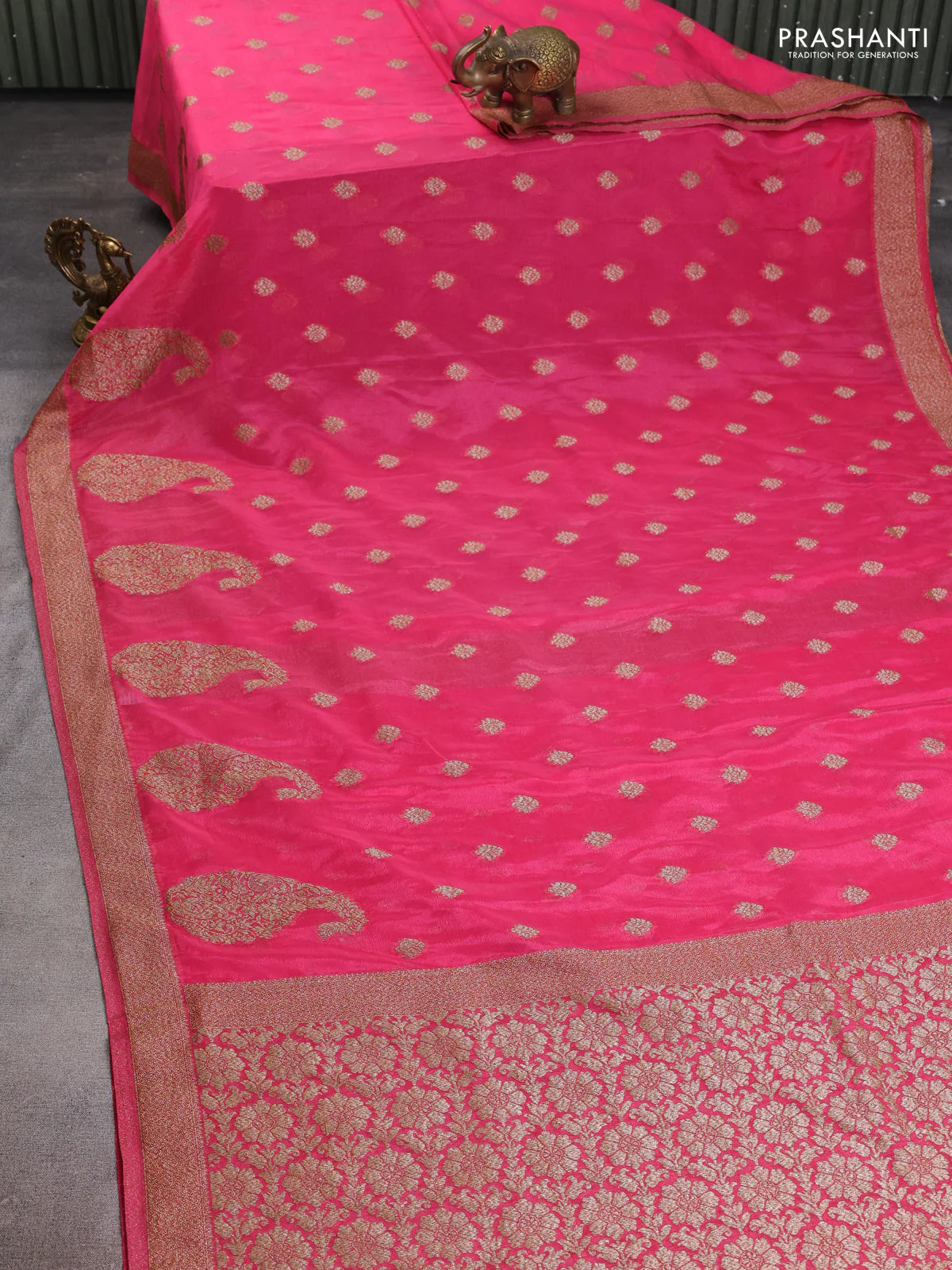 Banarasi semi crepe saree pink with allover thread & zari woven buttas and zari woven border - Image 2