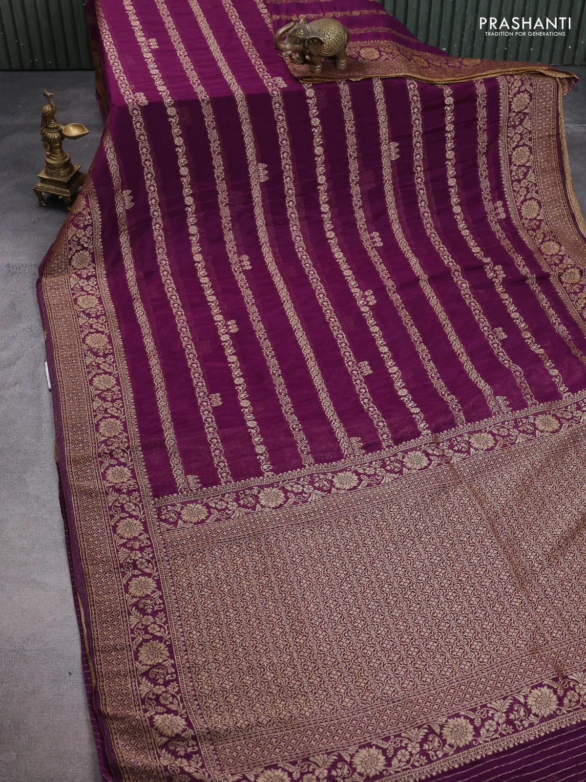 Banarasi semi crepe saree purple with allover thread & zari weaves and zari woven border - Image 2
