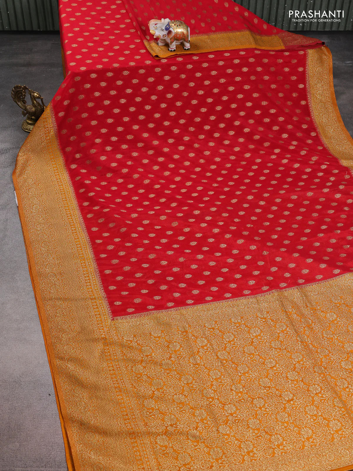 Banarasi semi crepe saree red and dark mustard with allover thread & zari woven buttas and woven border - Image 2