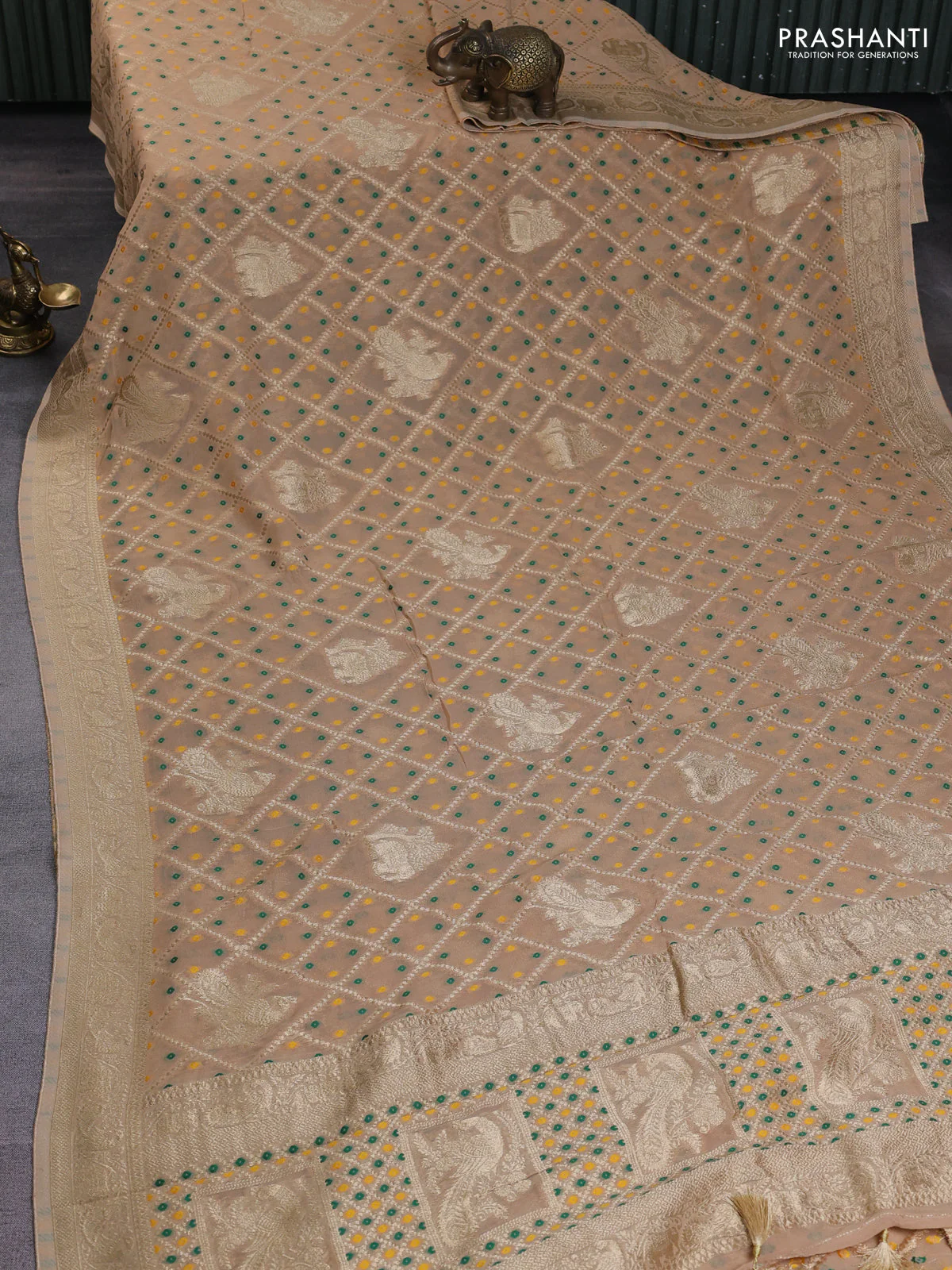Banarasi semi georgette saree beige with allover zari weaves & bandhani thread buttas and zari woven border - Image 2