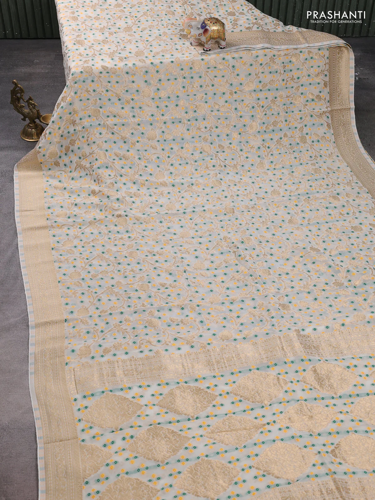 Banarasi semi georgette saree cream with allover zari weaves & bandhani thread buttas and zari woven border - Image 2