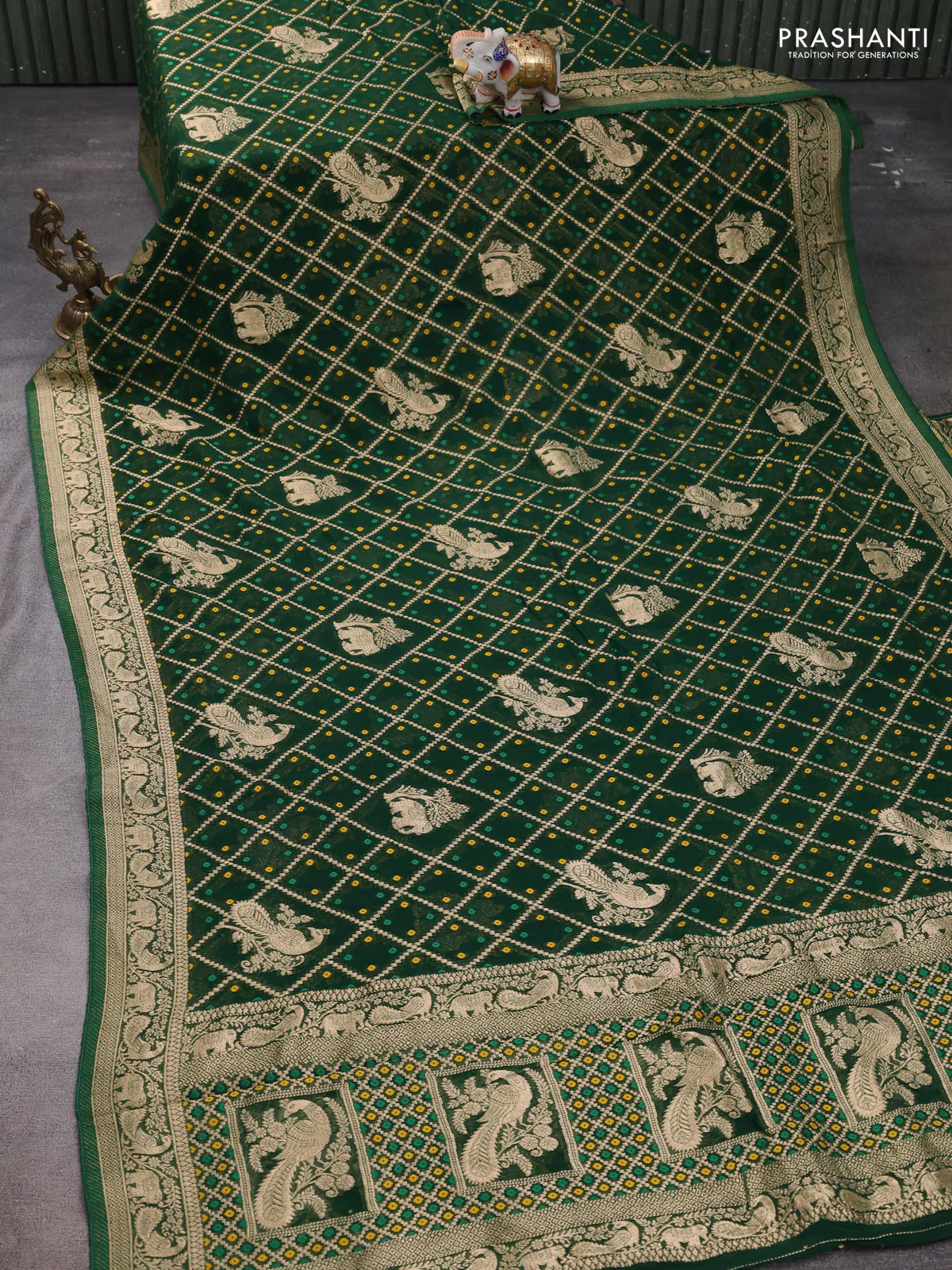 Banarasi semi georgette saree green with allover zari weaves & bandhani thread buttas and zari woven border - Image 2