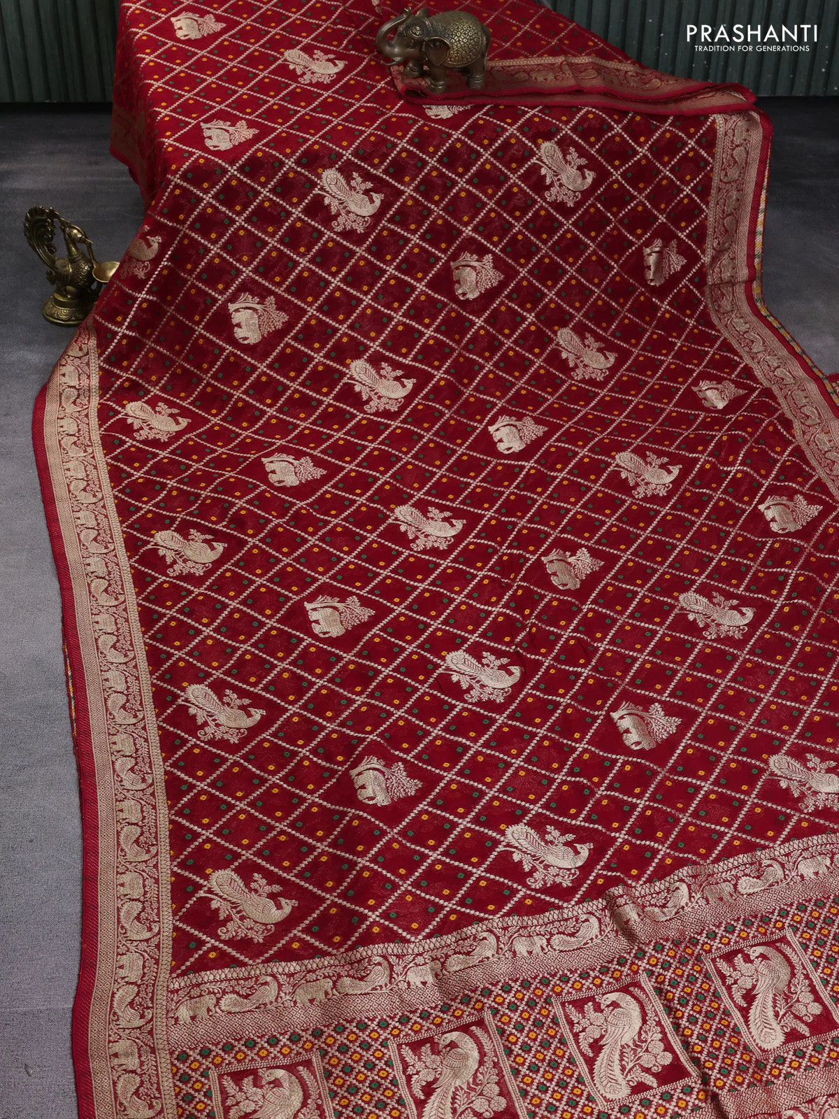 Banarasi semi georgette saree maroon with allover zari weaves & bandhani thread buttas and zari woven border - Image 2