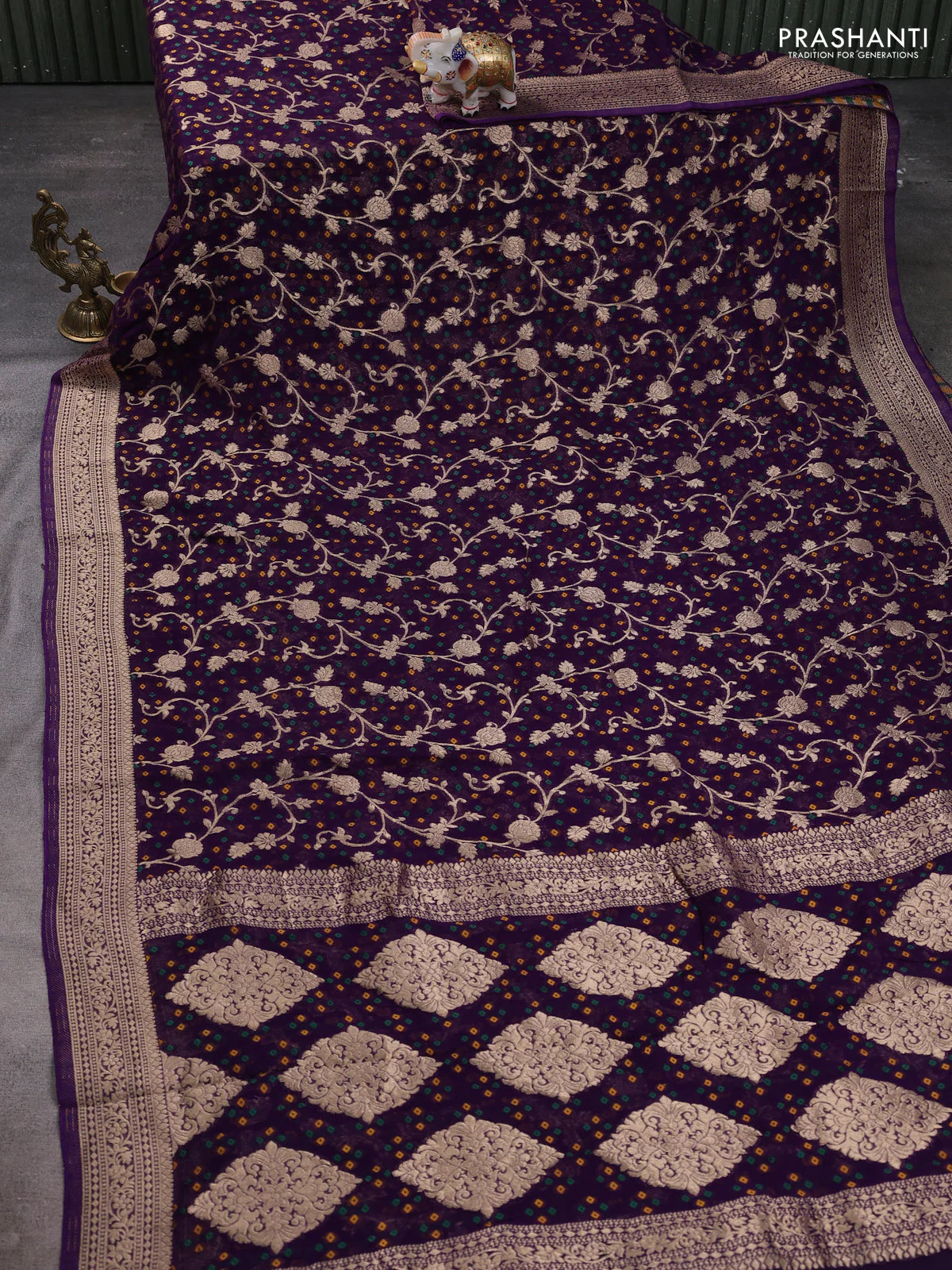 Banarasi semi georgette saree violet with allover zari weaves & bandhani thread buttas and zari woven border - Image 2