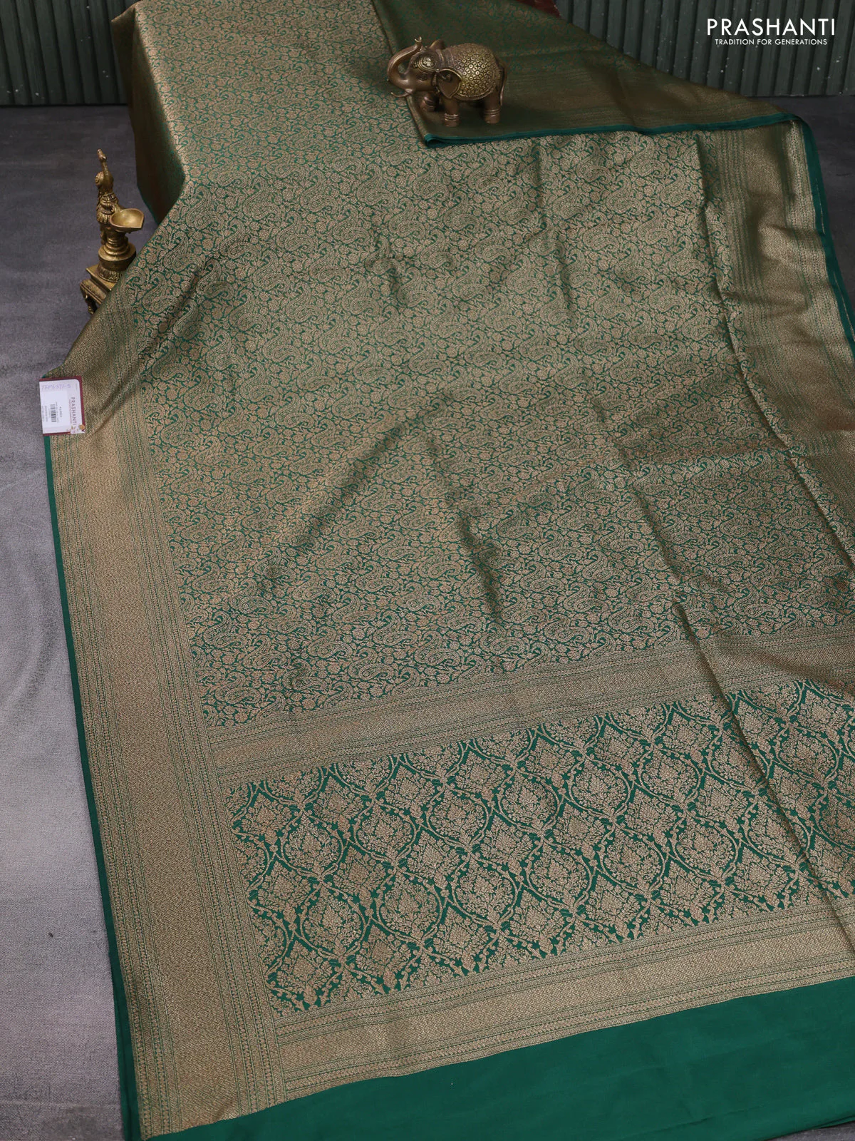 Banarasi semi katan saree green with allover thread & zari brocade weaves and woven border - Image 2