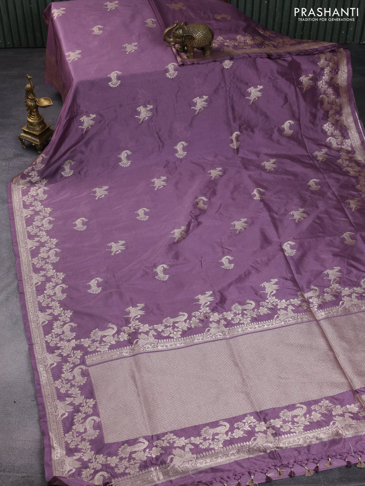 Banarasi semi katan saree lavender shade with zari woven buttas and zari woven border - Image 2