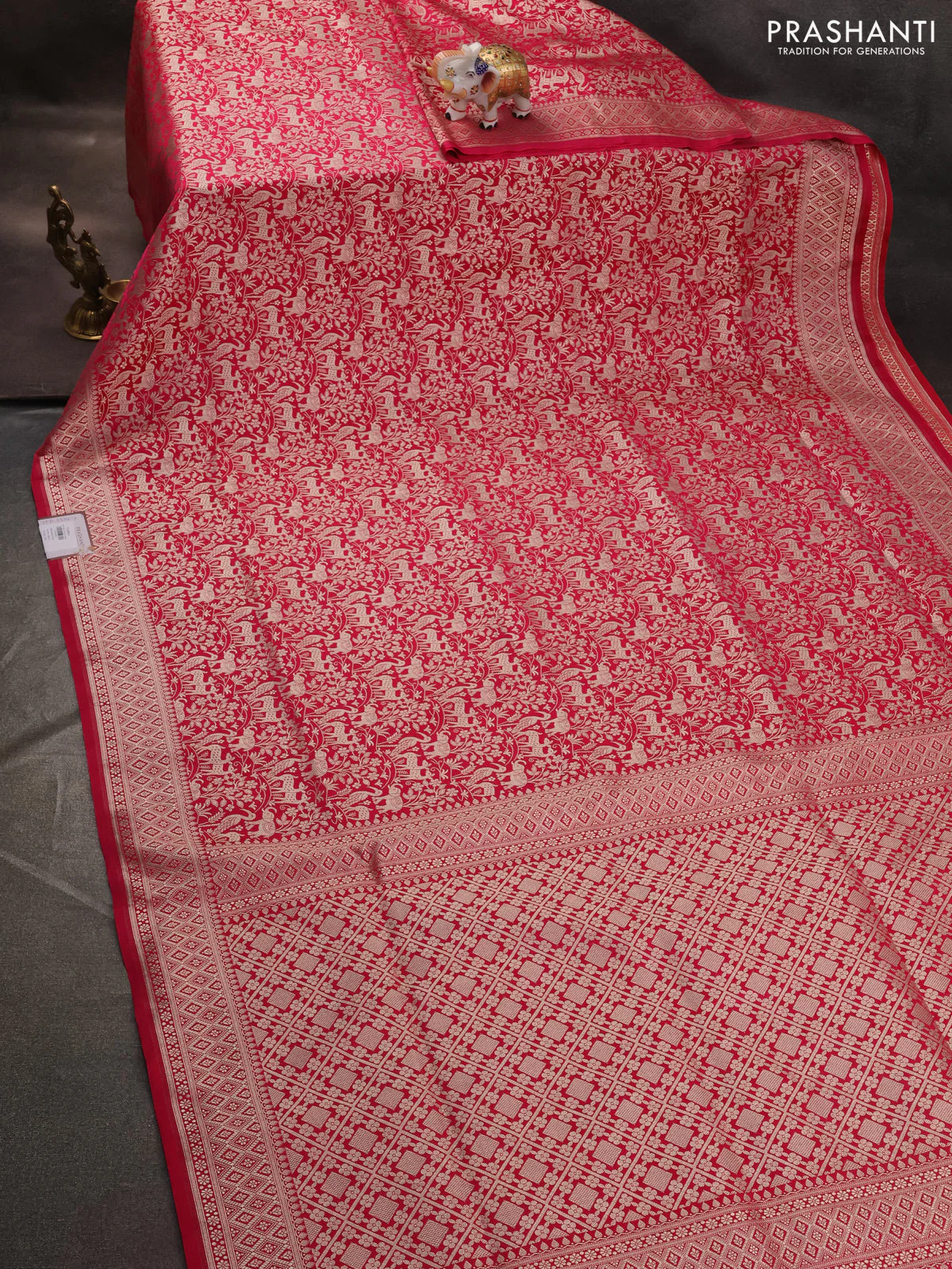 Banarasi semi katan saree pink with allover zari woven vanasingaram weaves and zari woven border - Image 2