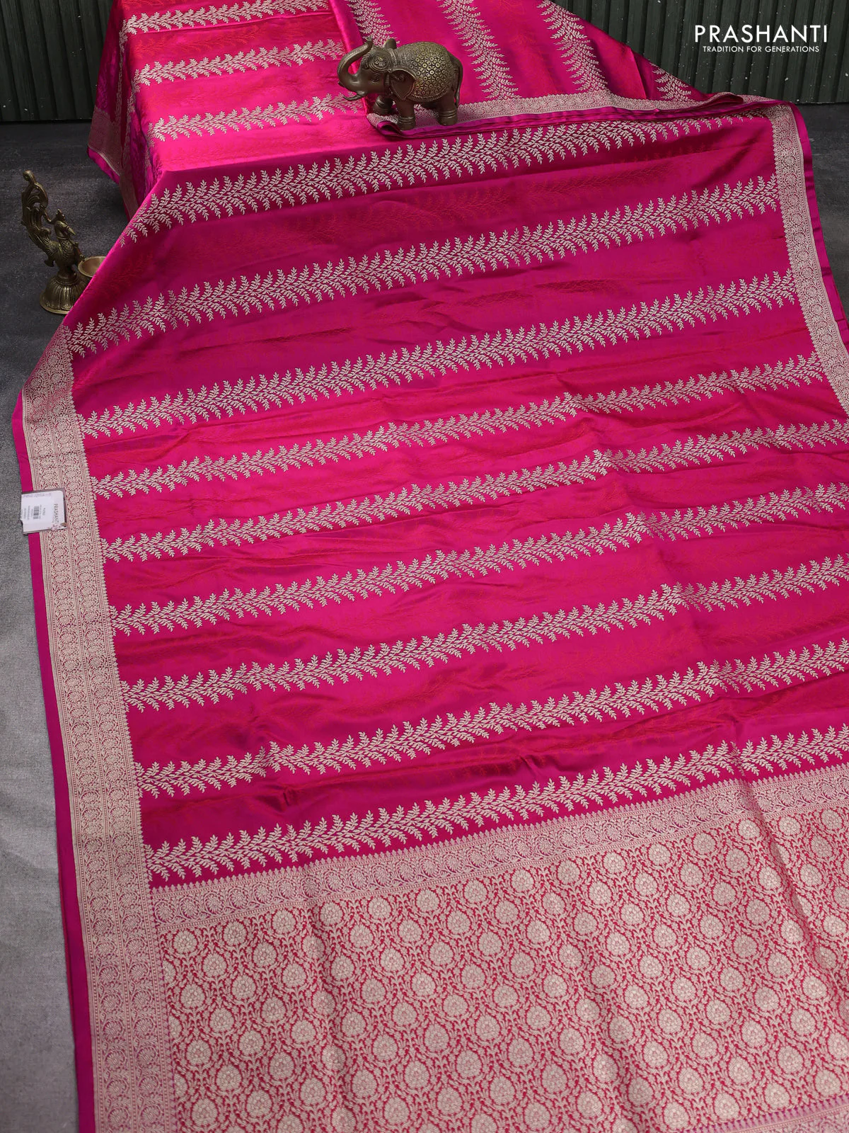 Banarasi semi katan silk saree dark pink with allover zari weaves and zari woven border - Image 2