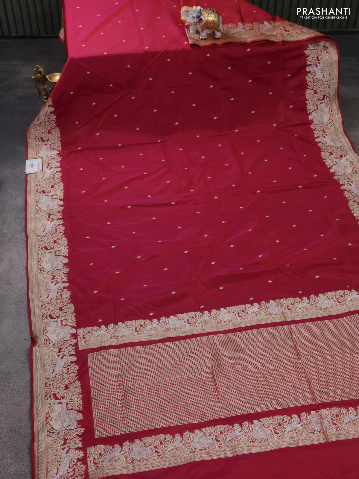 Banarasi semi katan silk saree dark pink with silver zari woven buttas and rich zari woven border - Image 2