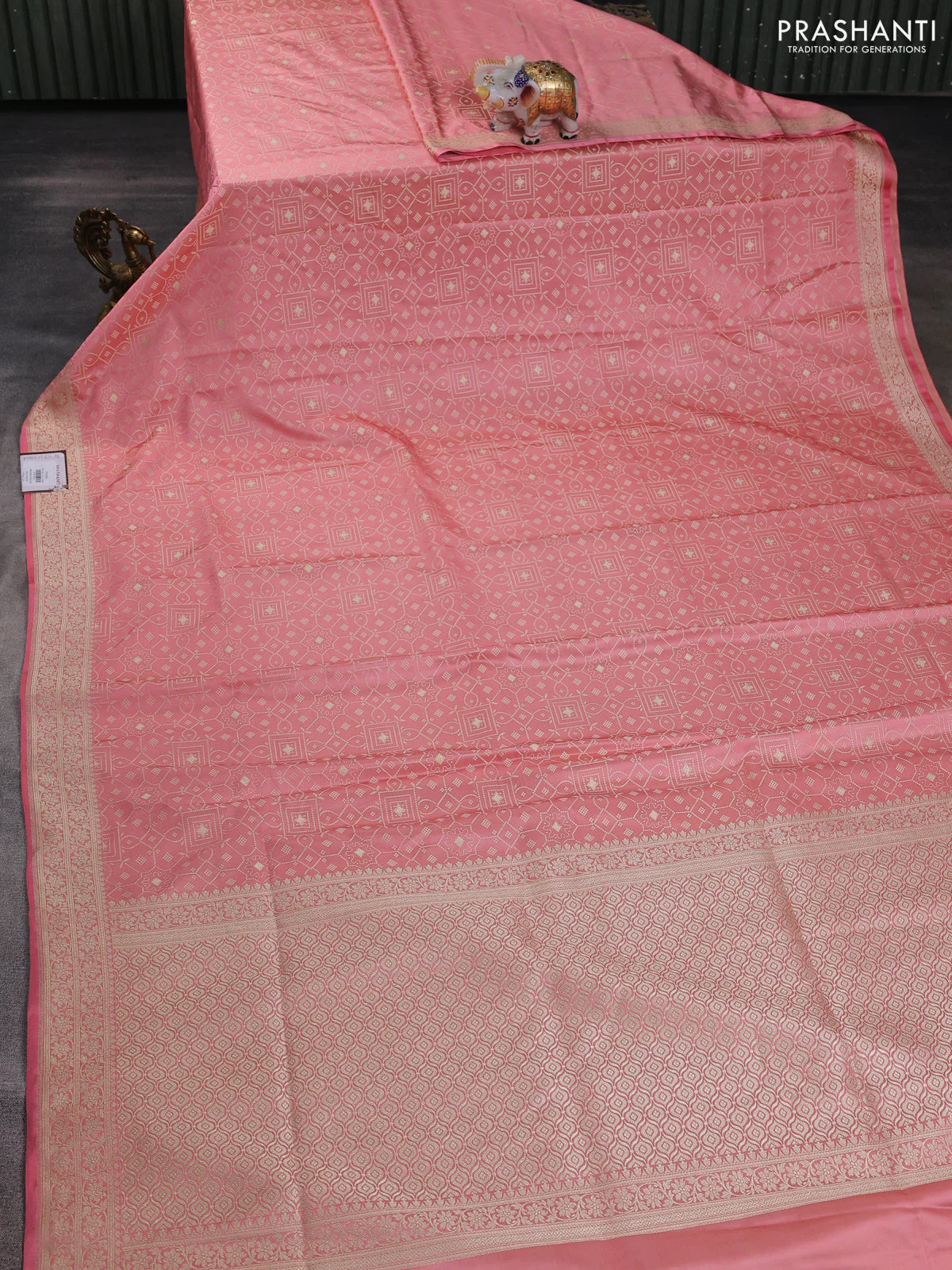 Banarasi semi katan silk saree peach pink with allover thread weaves & zari woven buttas and zari woven border - Image 2