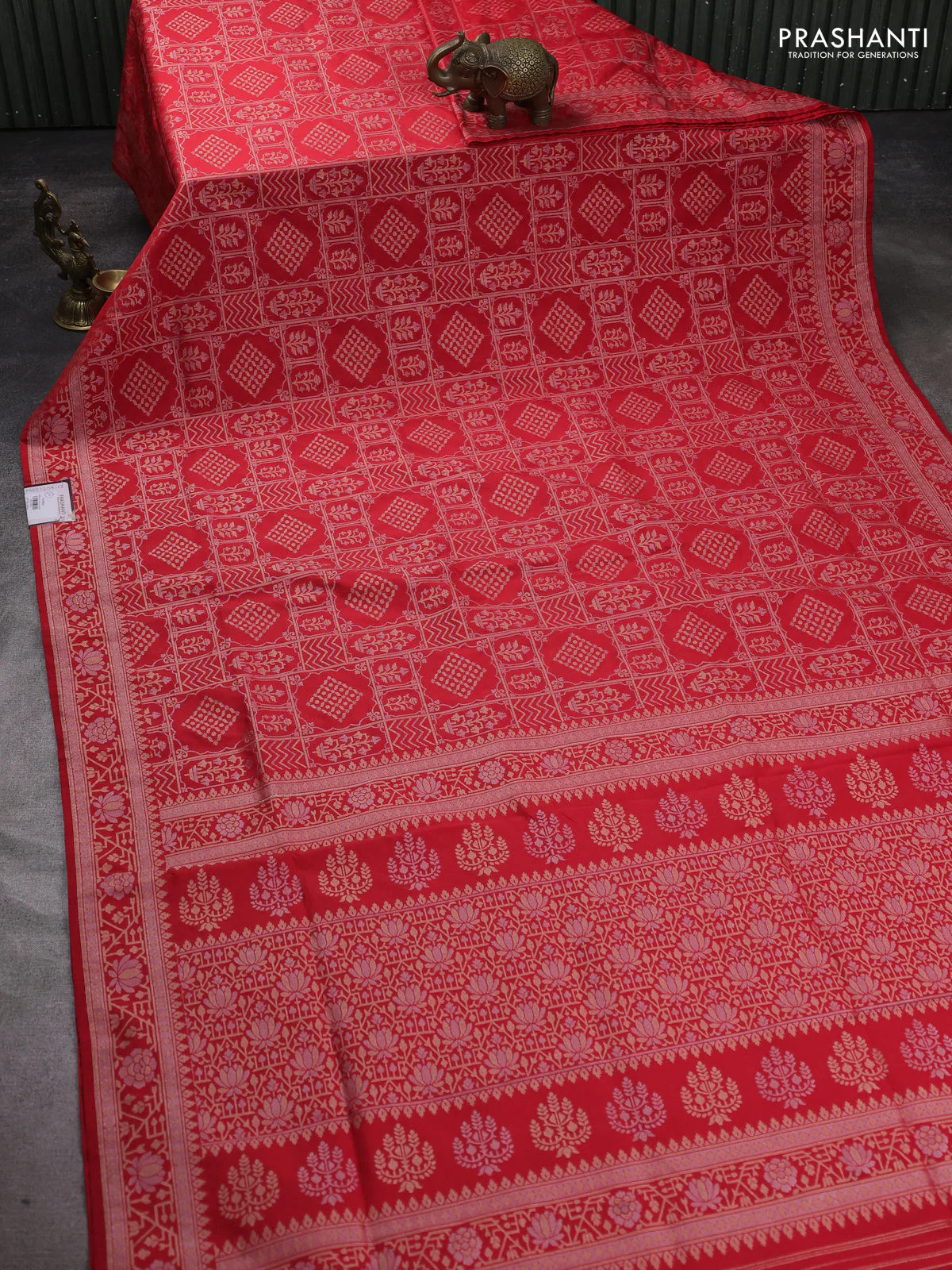 Banarasi semi katan silk saree red with allover silver & gold zari woven buttas and zari woven border - Image 2