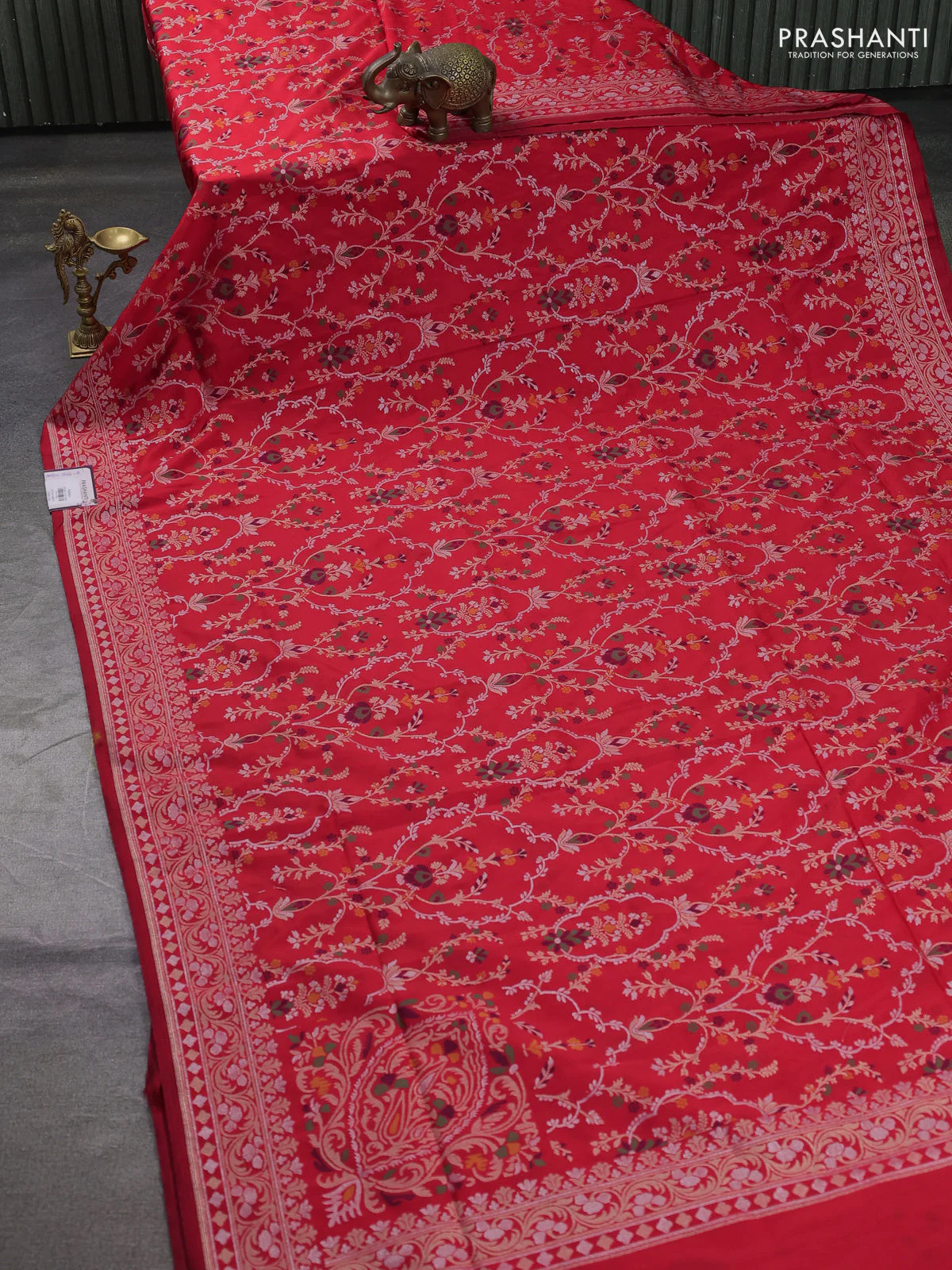 Banarasi semi katan silk saree red with allover silver & zari weaves and zari woven border - Image 2