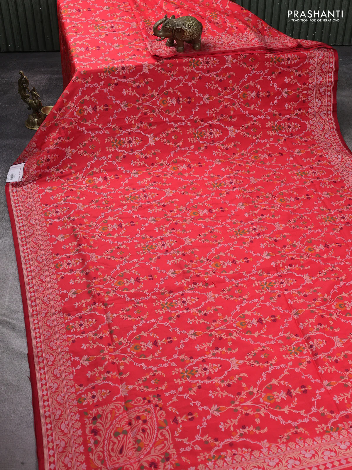 Banarasi semi katan silk saree red with allover silver & zari weaves and zari woven border - Image 2