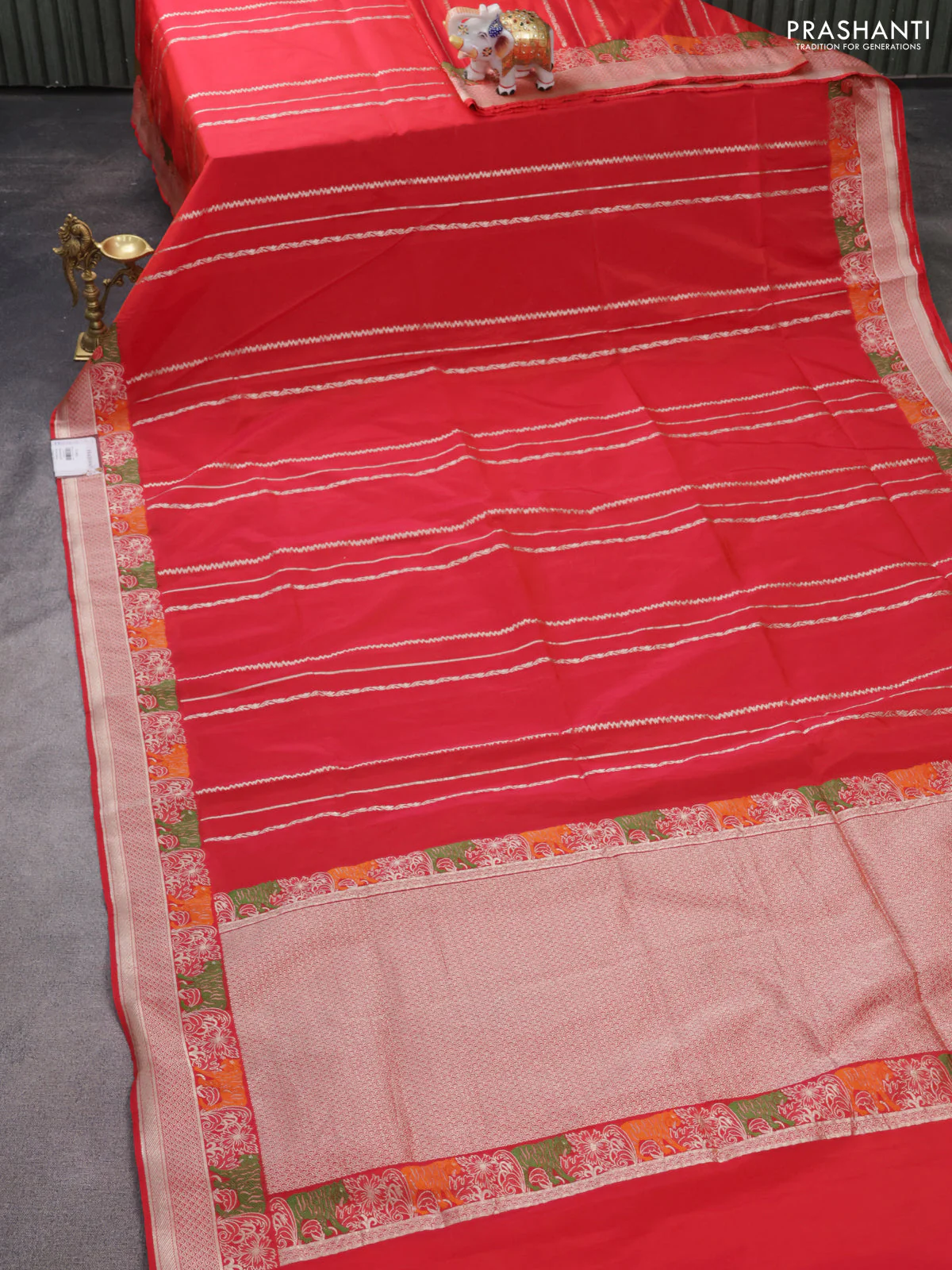 Banarasi semi katan silk saree red with allover zari weaves and rich zari woven border - Image 2