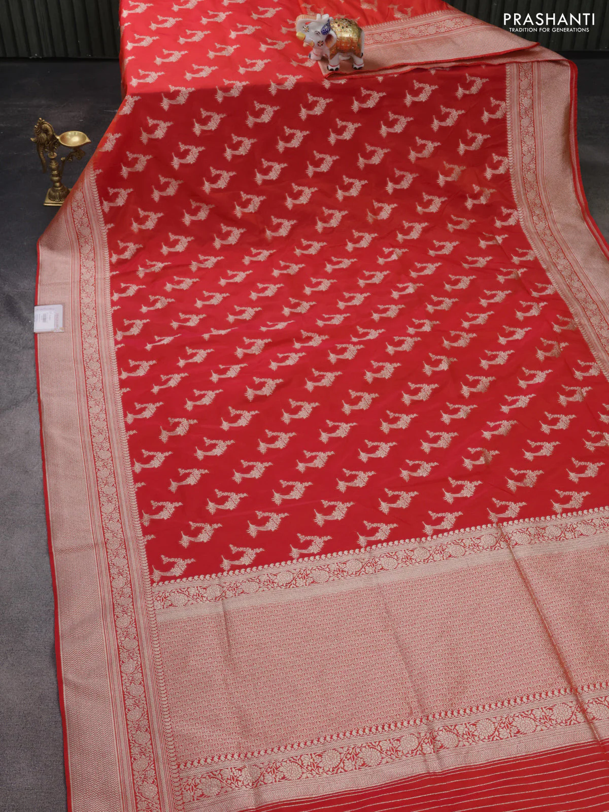 Banarasi semi katan silk saree red with zari woven buttas and zari woven border - Image 2