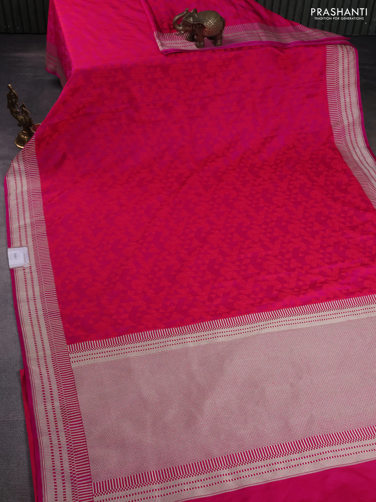 Banarasi semi mushru silk saree pink with allover self emboss and zari woven border - Image 2