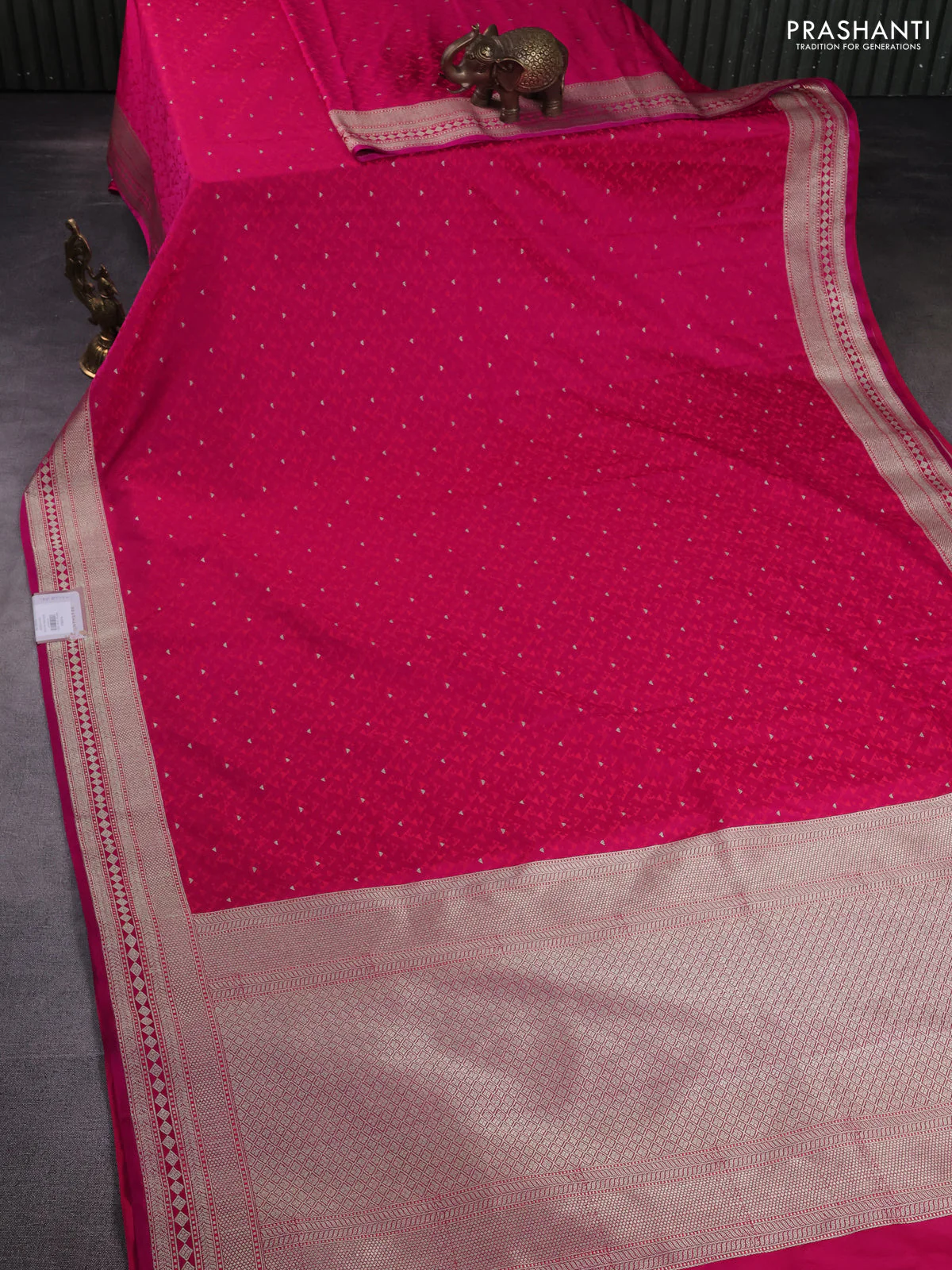 Banarasi semi mushru silk saree pink with allover self emboss & zari buttas and zari woven border - Image 2