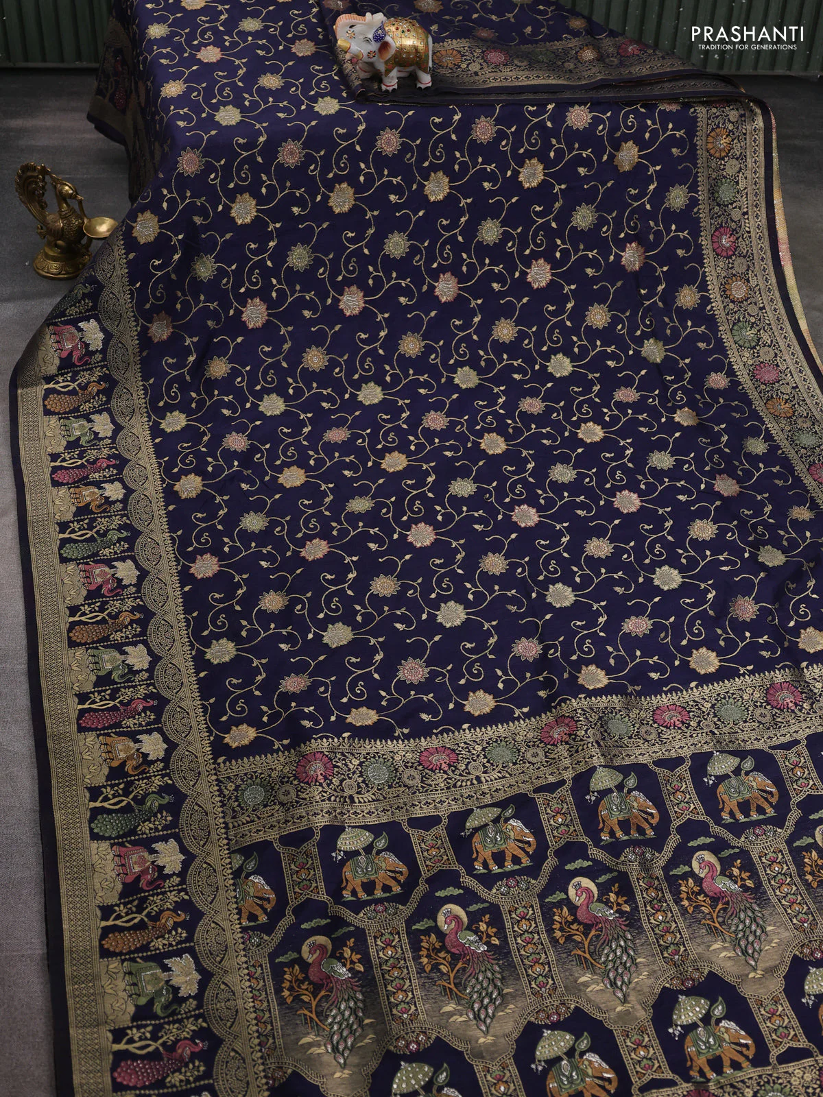 Banarasi semi raw silk saree navy blue with allover floarl zari weaves and thread & zari woven border - Image 3