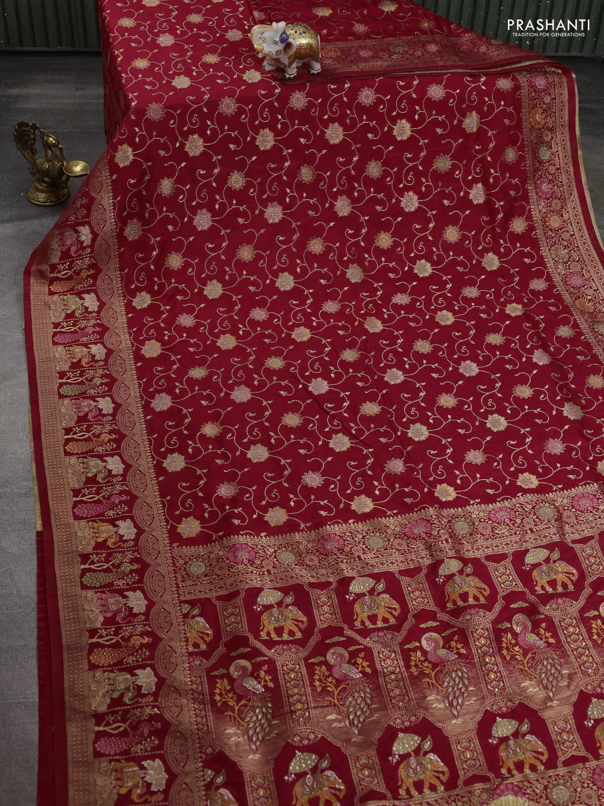 Banarasi semi raw silk saree red with allover floarl zari weaves and thread & zari woven border - Image 3