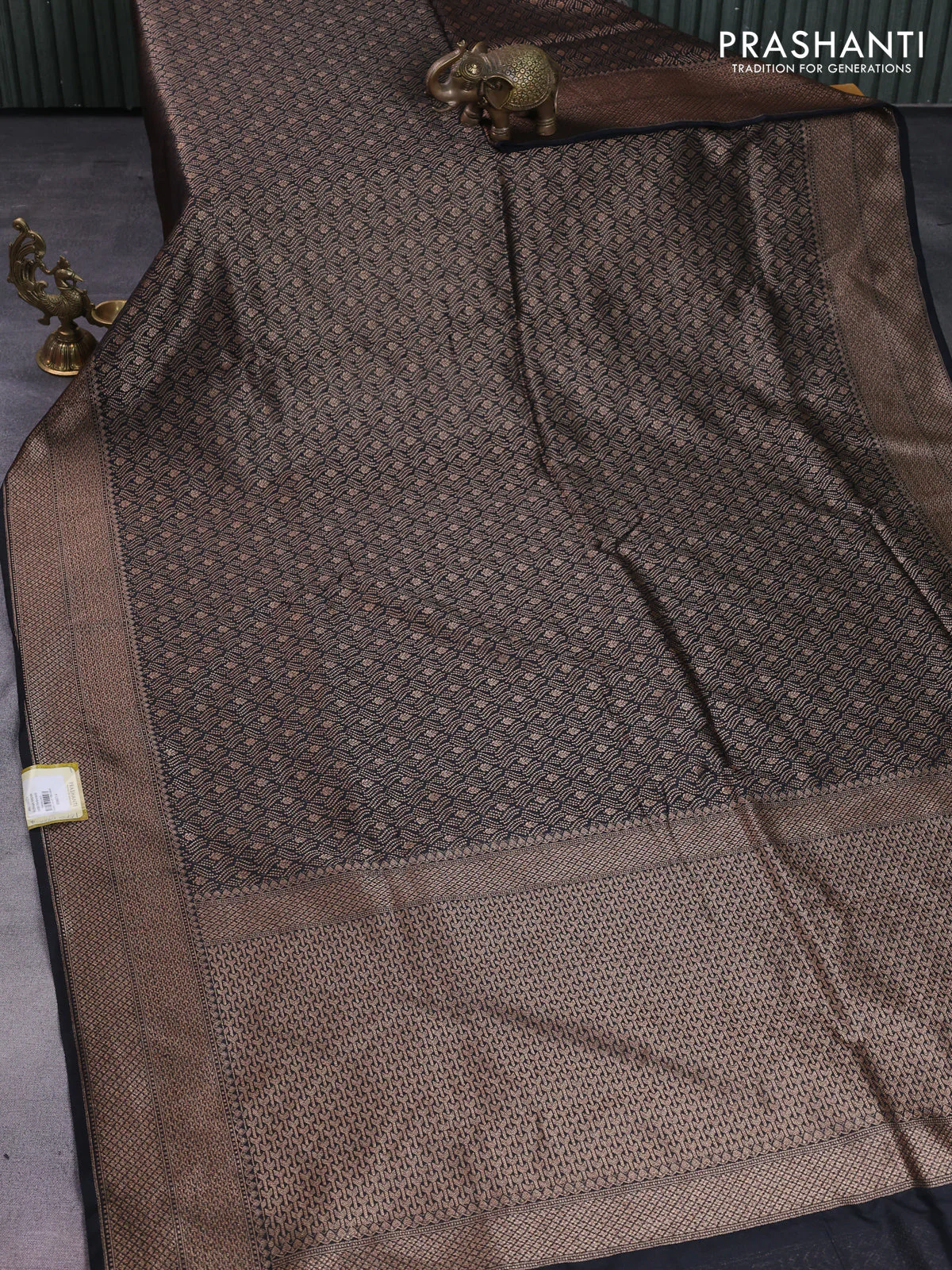 Banarasi semi silk saree black with allover thread & zari weaves and woven border - Image 2